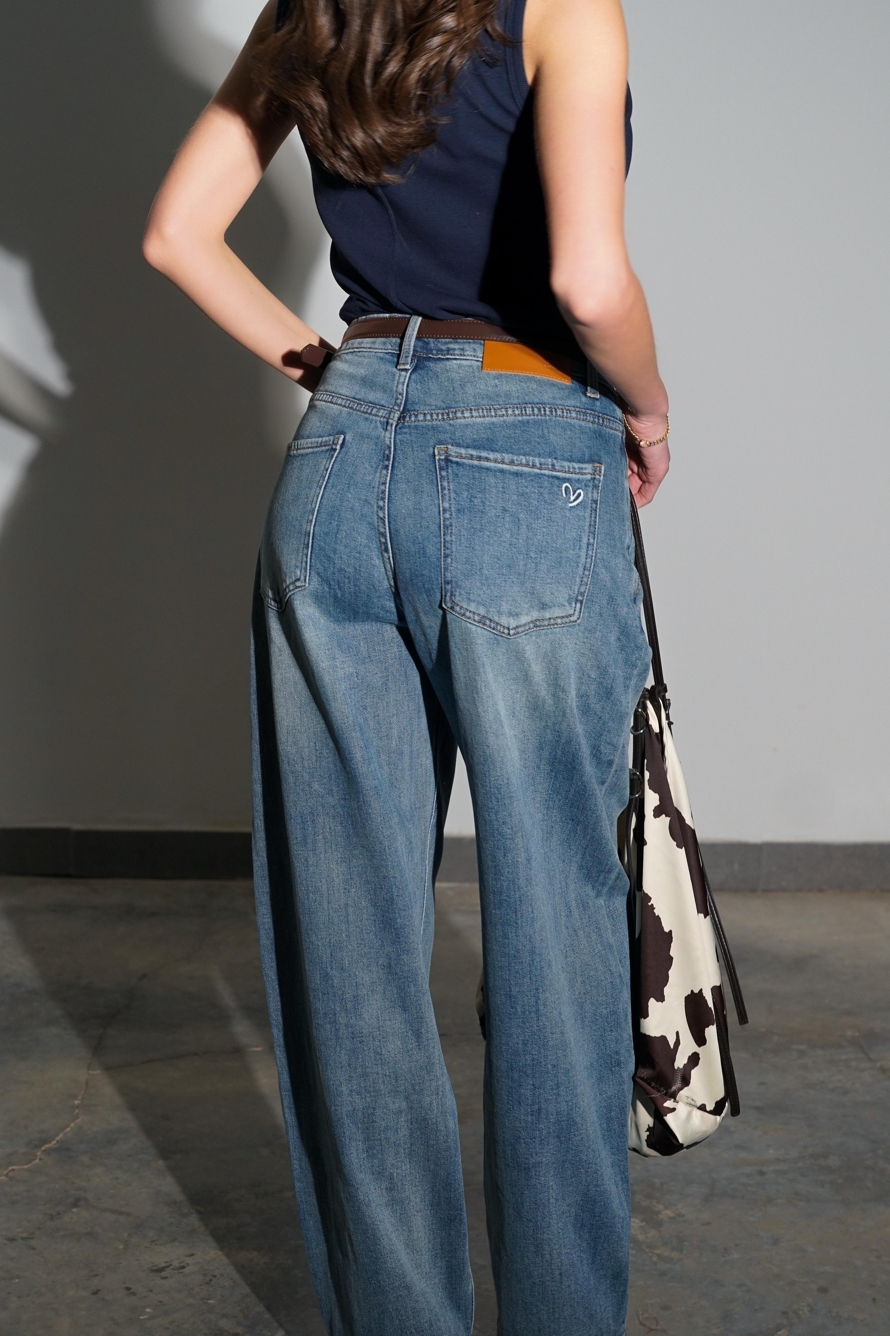 ג'ינס אסיקס