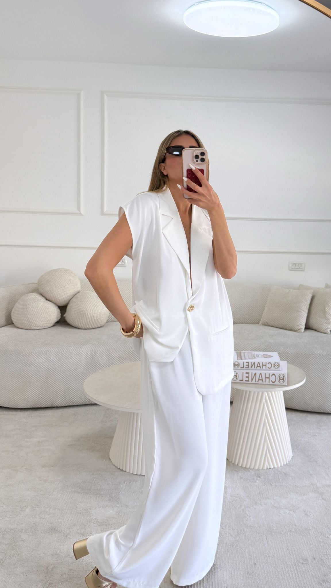 חליפת נריה לבן