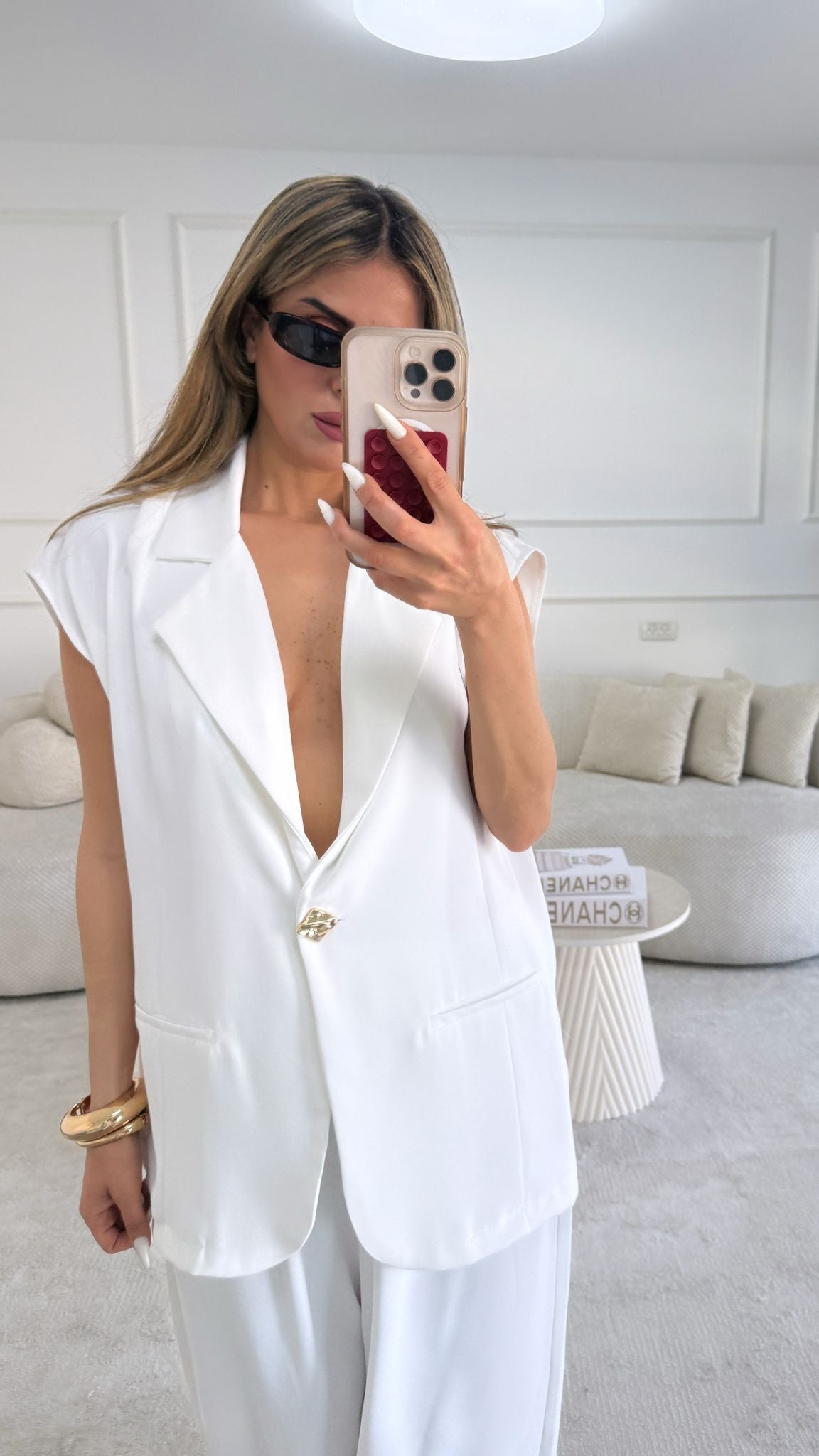 חליפת נריה לבן