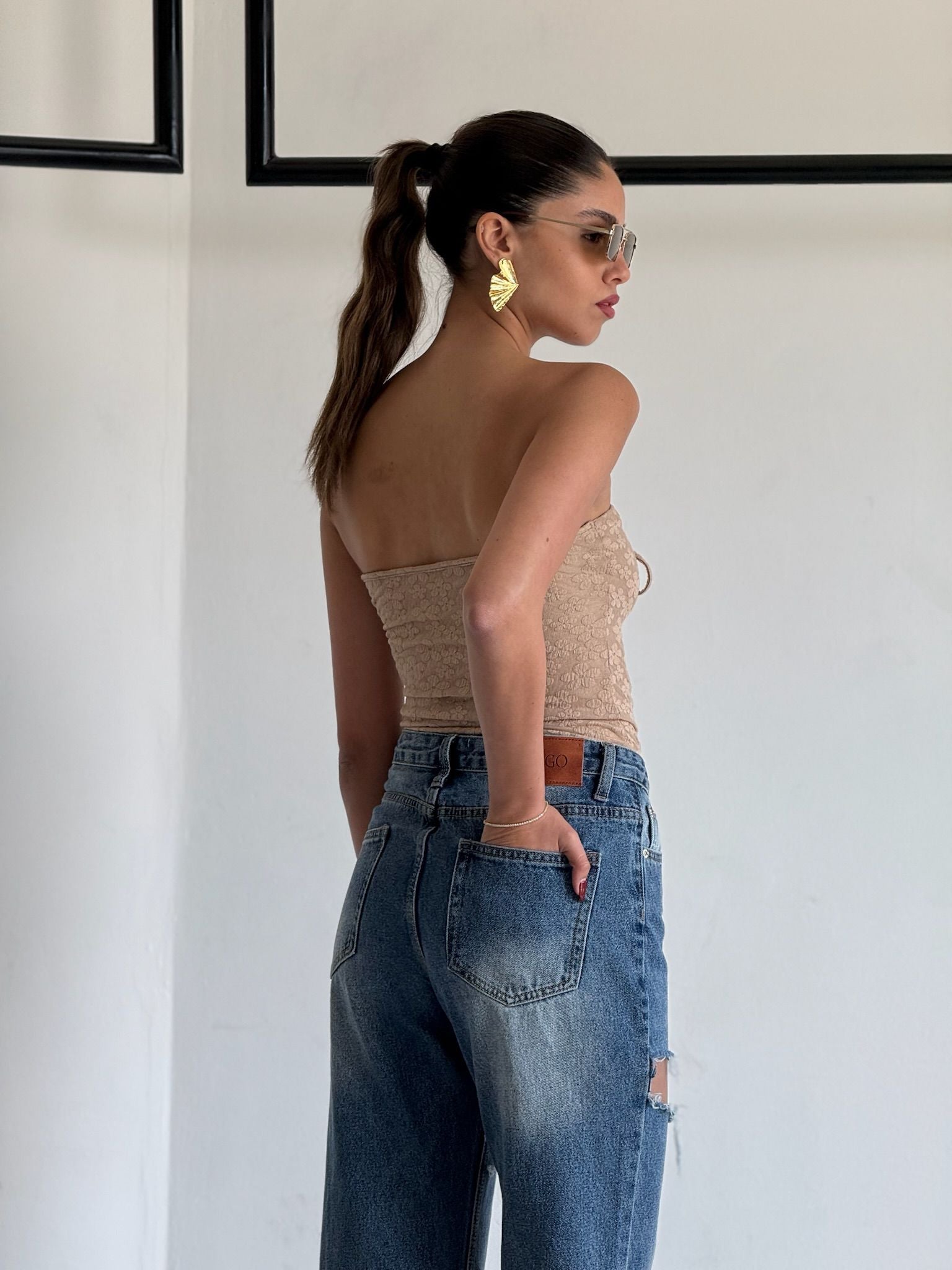 סטרפלס סוף בז'