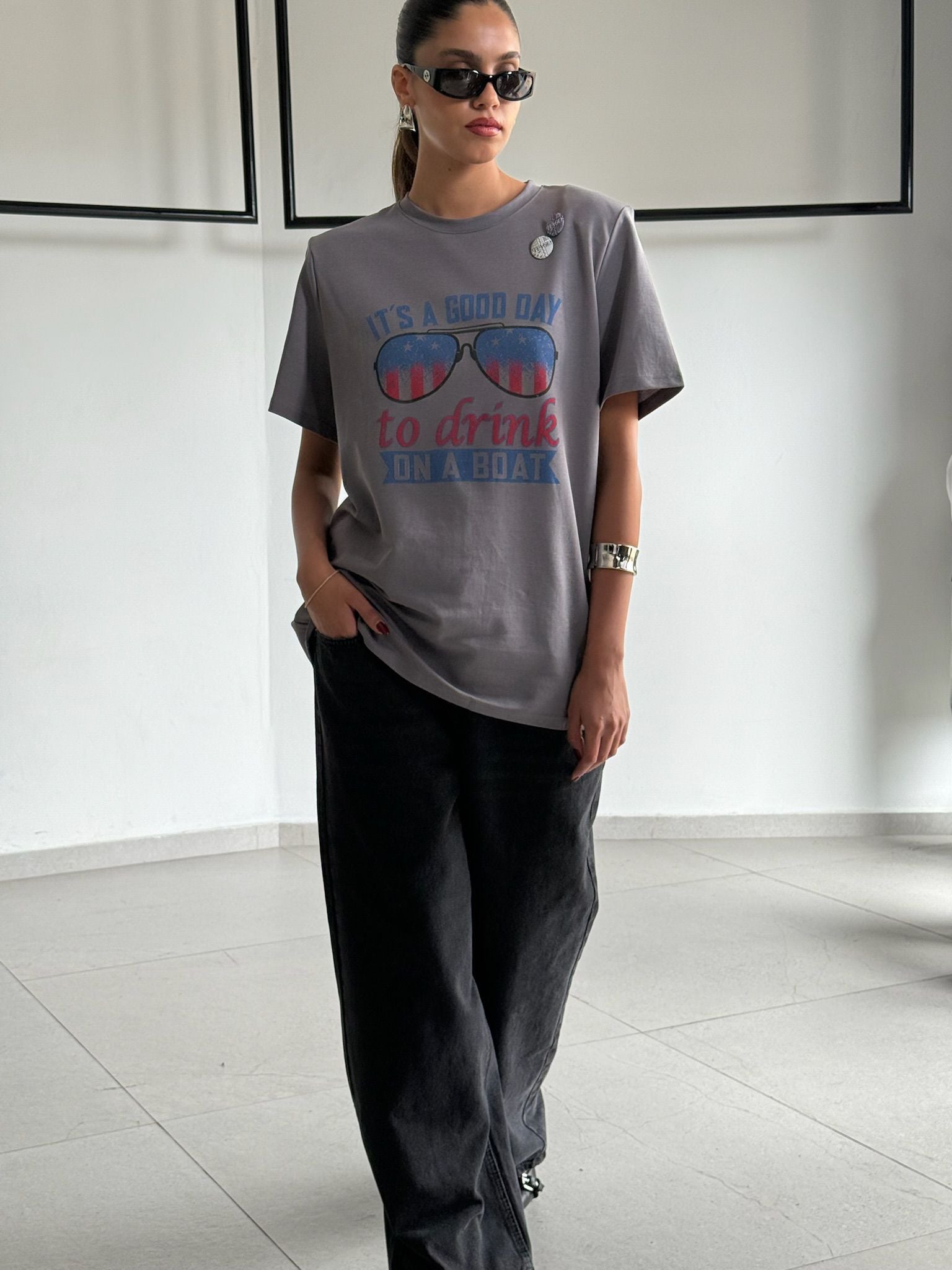 ג'ינס אורי שחור