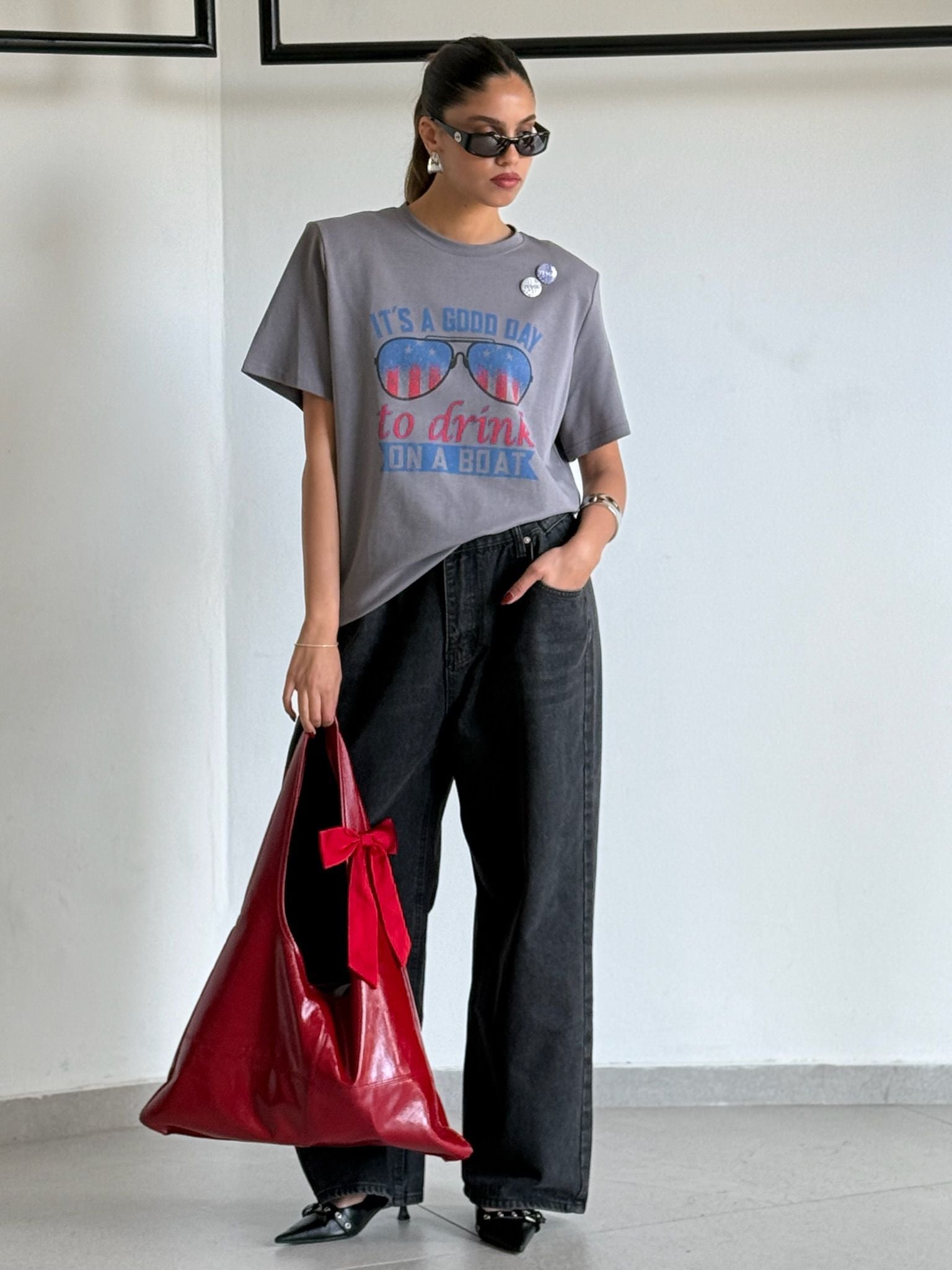 ג'ינס אורי שחור