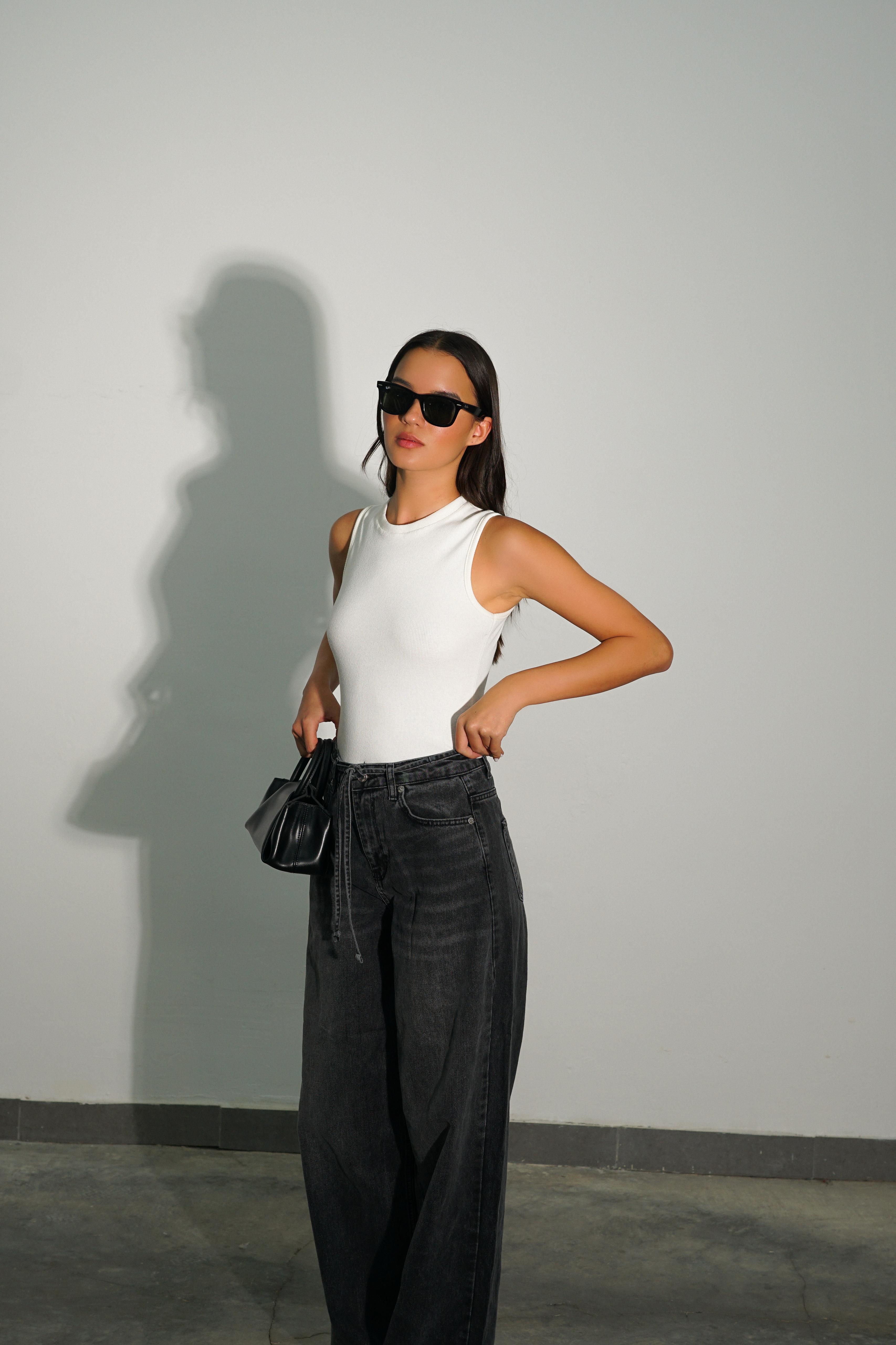 ג'ינס מון שחור