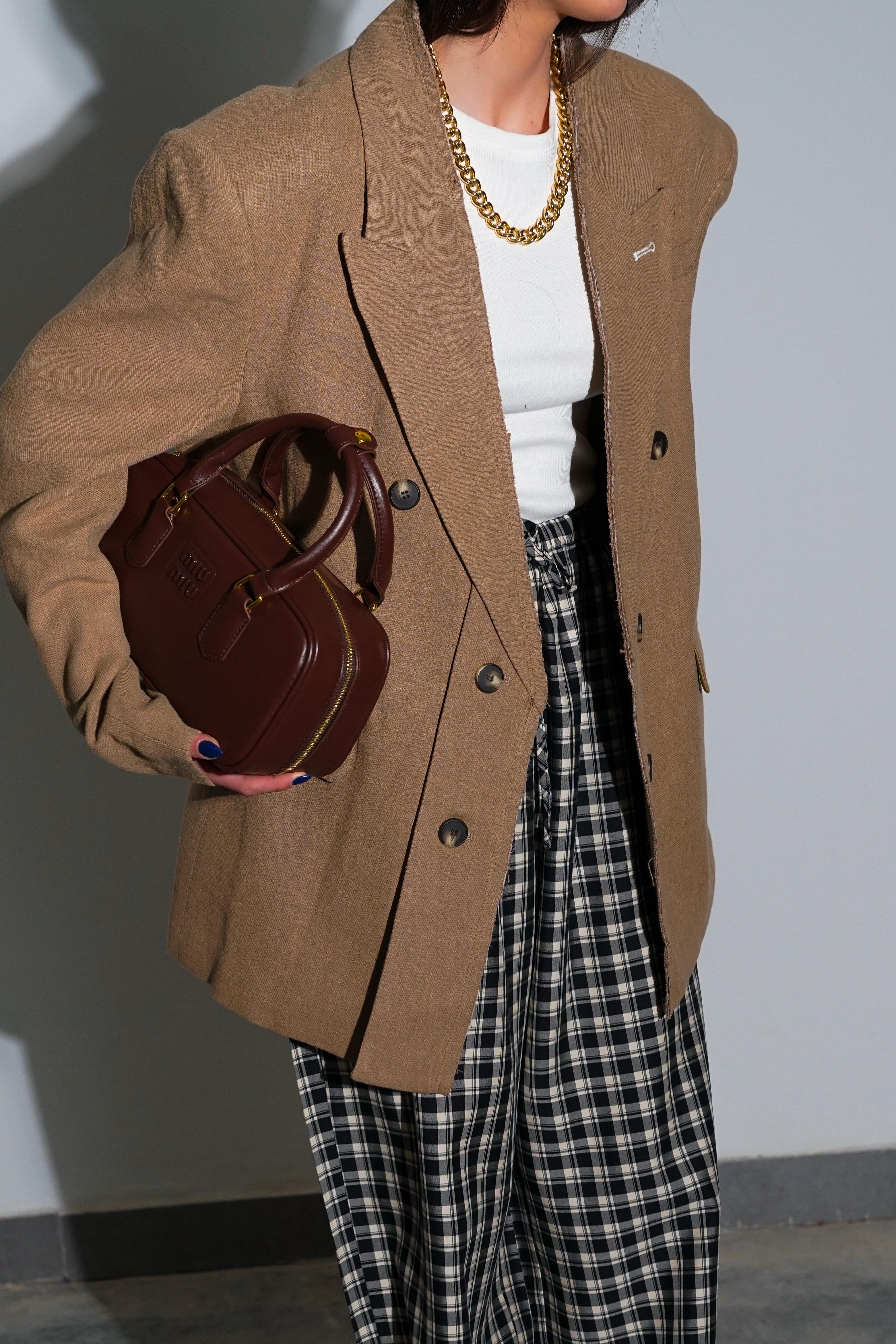 ג'קט אינדירה חום