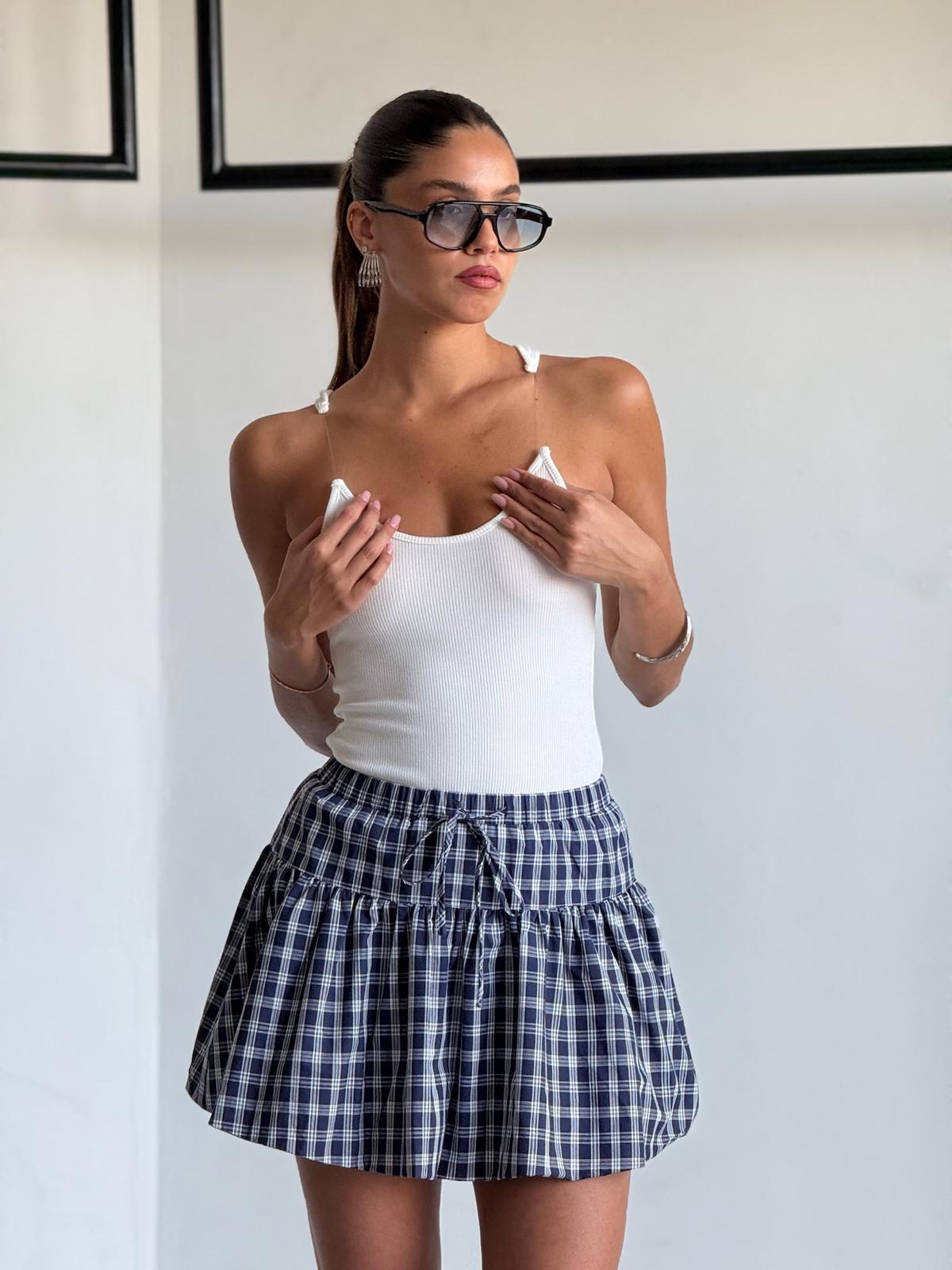 גופיית קלואה לבן