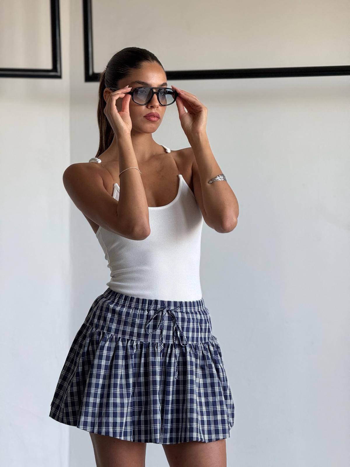 גופיית קלואה לבן