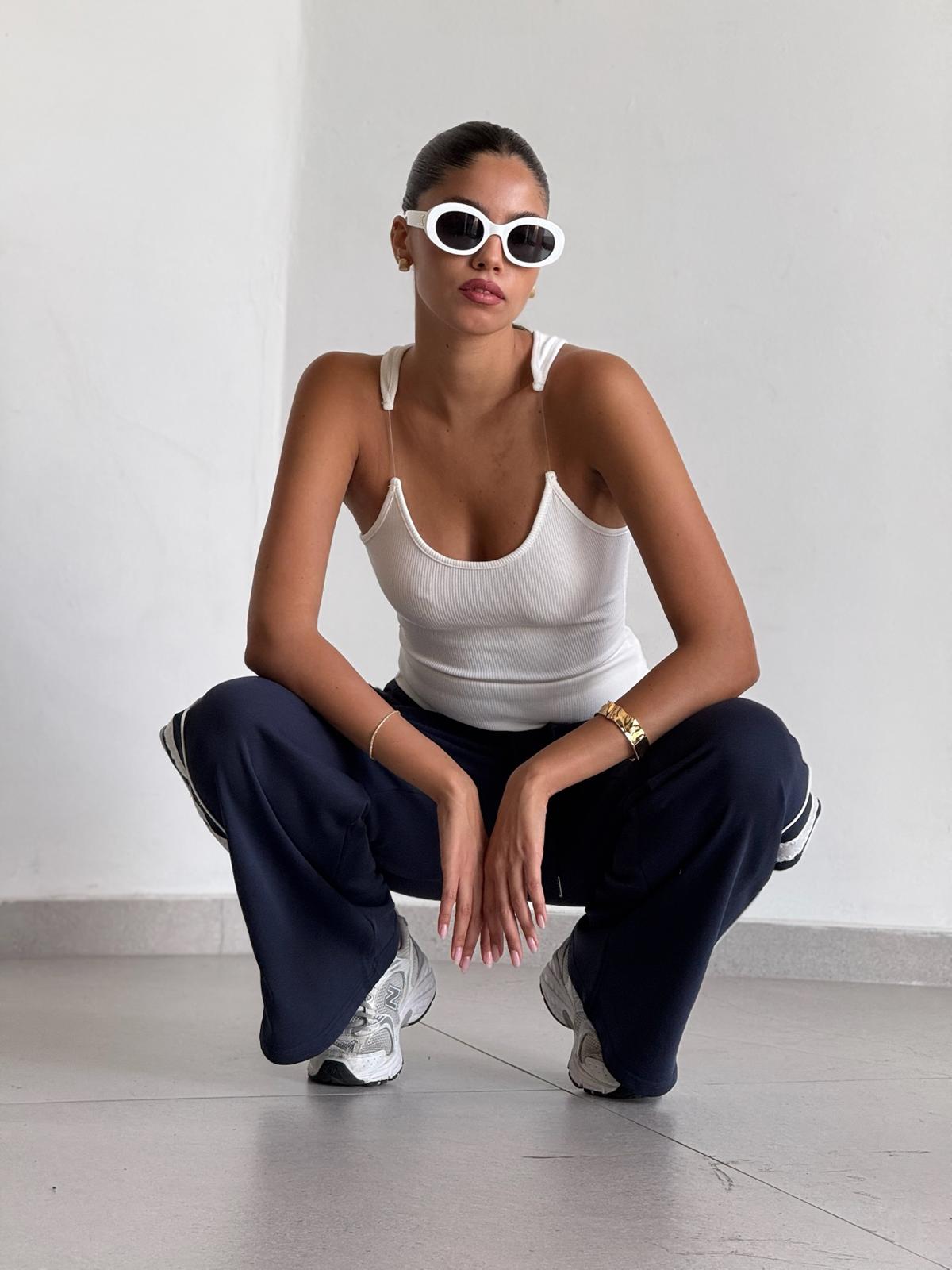 גופיית קלואה לבן