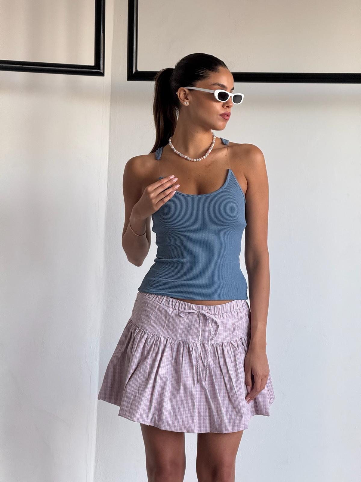 גופיית קלואה תכלת