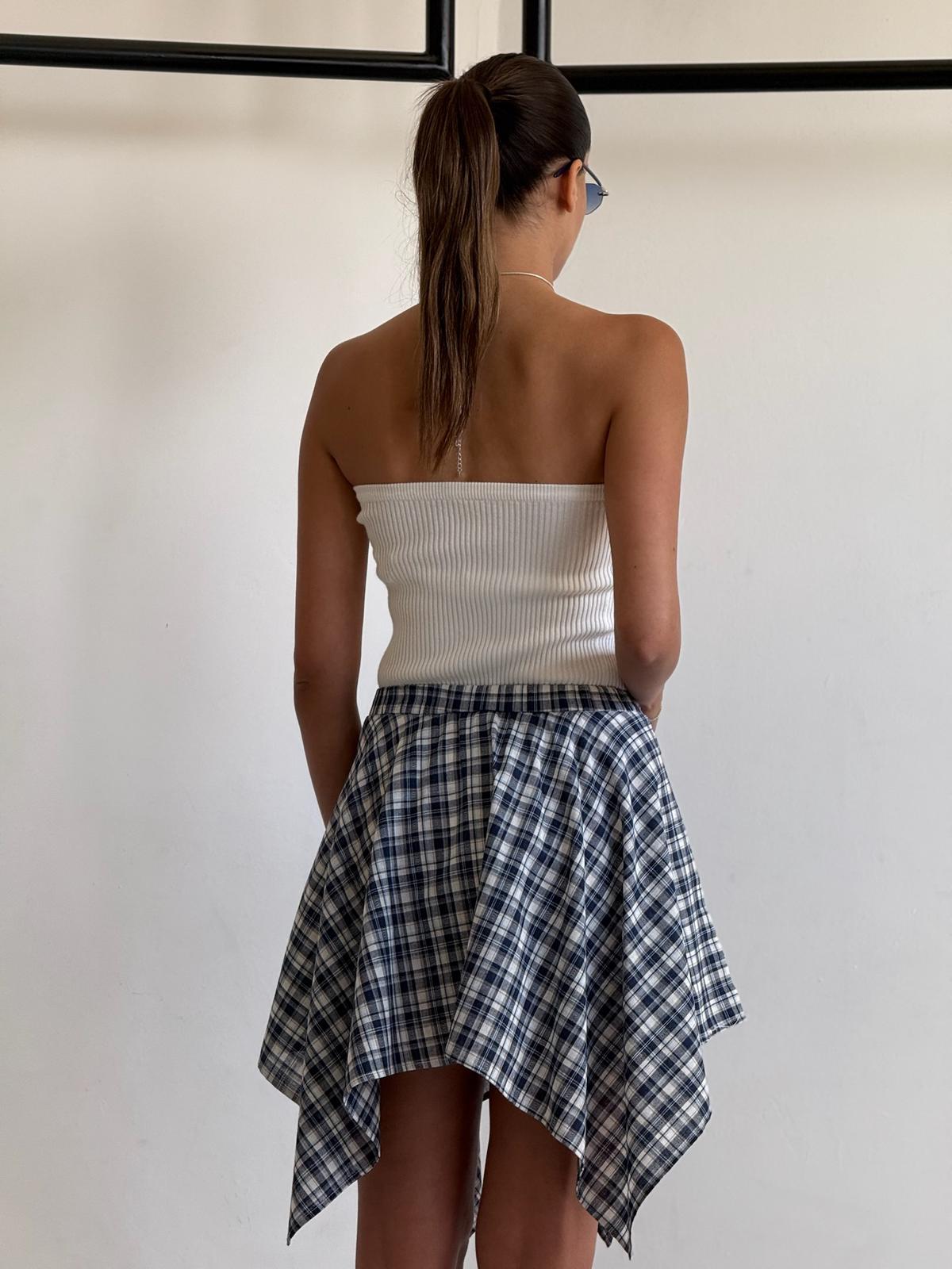 סטרפלס זואי לבן