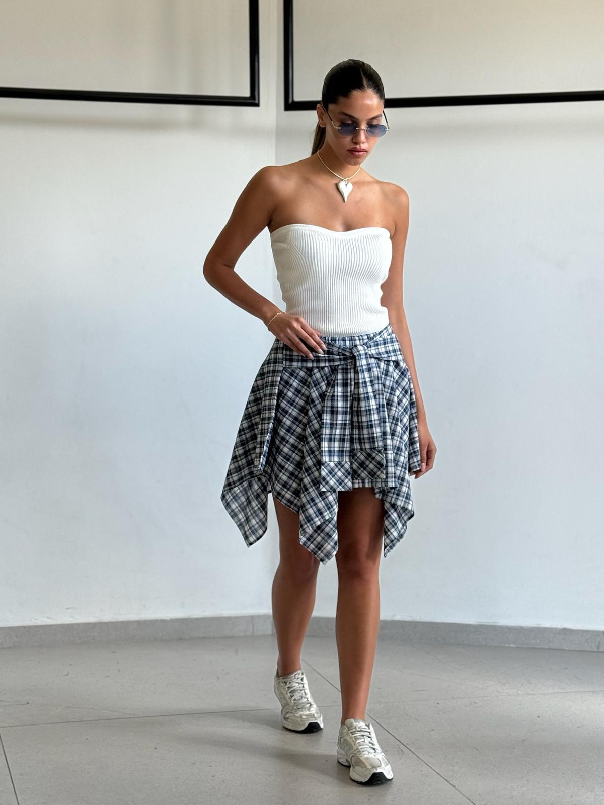 סטרפלס זואי לבן