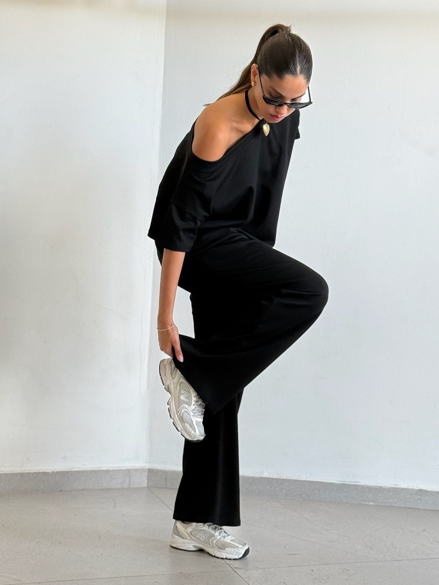 חליפת סול שחור