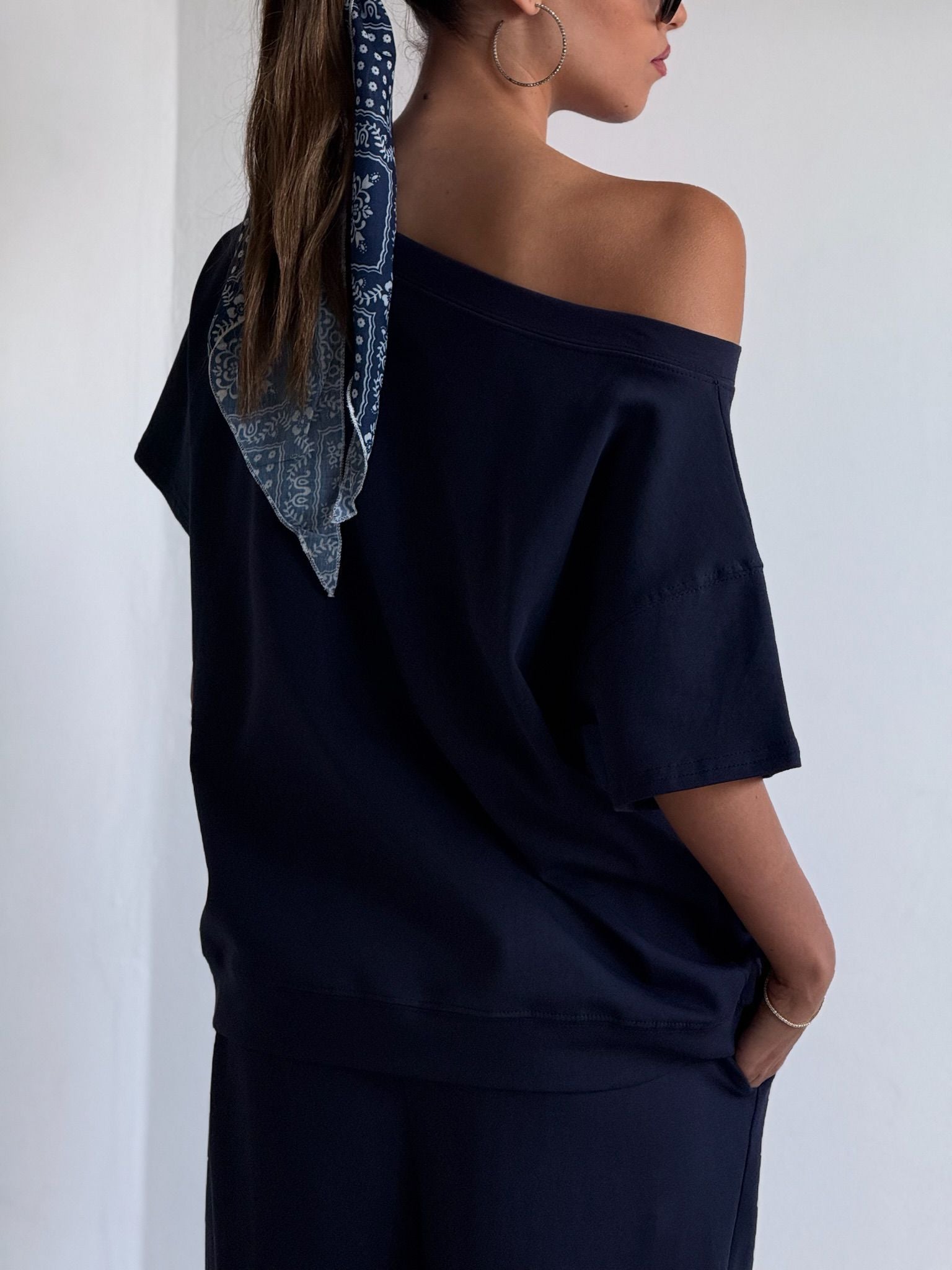 חליפת סול כחול