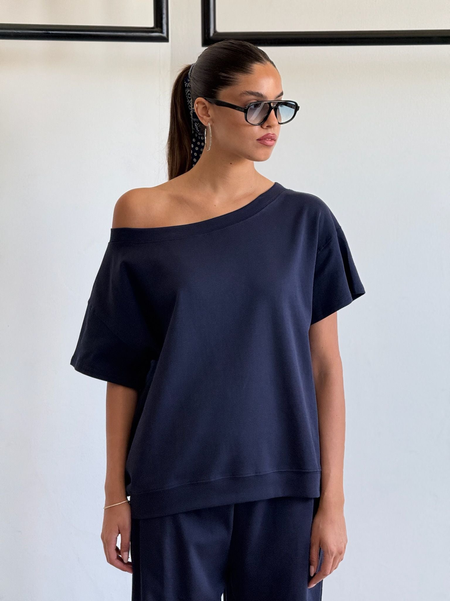 חליפת סול כחול