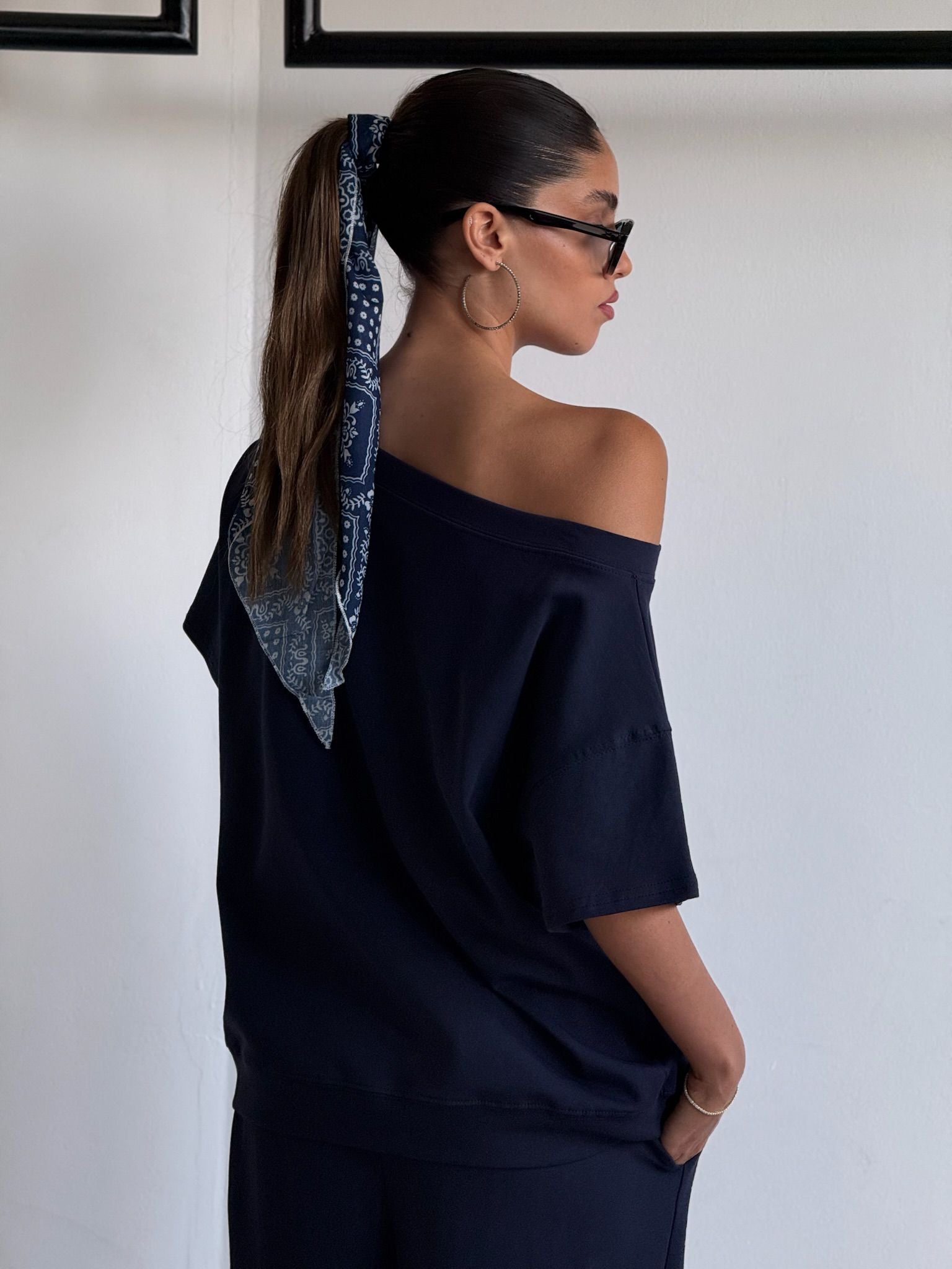 חליפת סול כחול