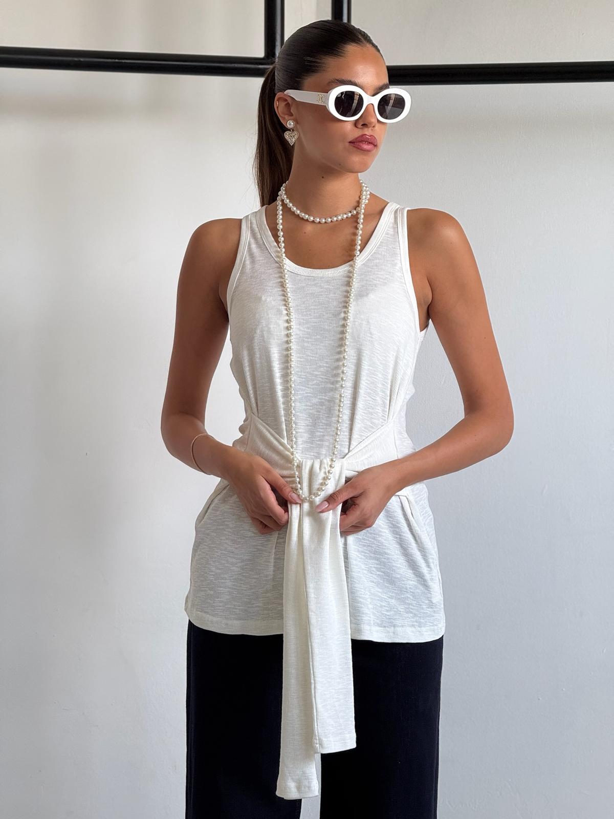 גופיית אוניל לבן