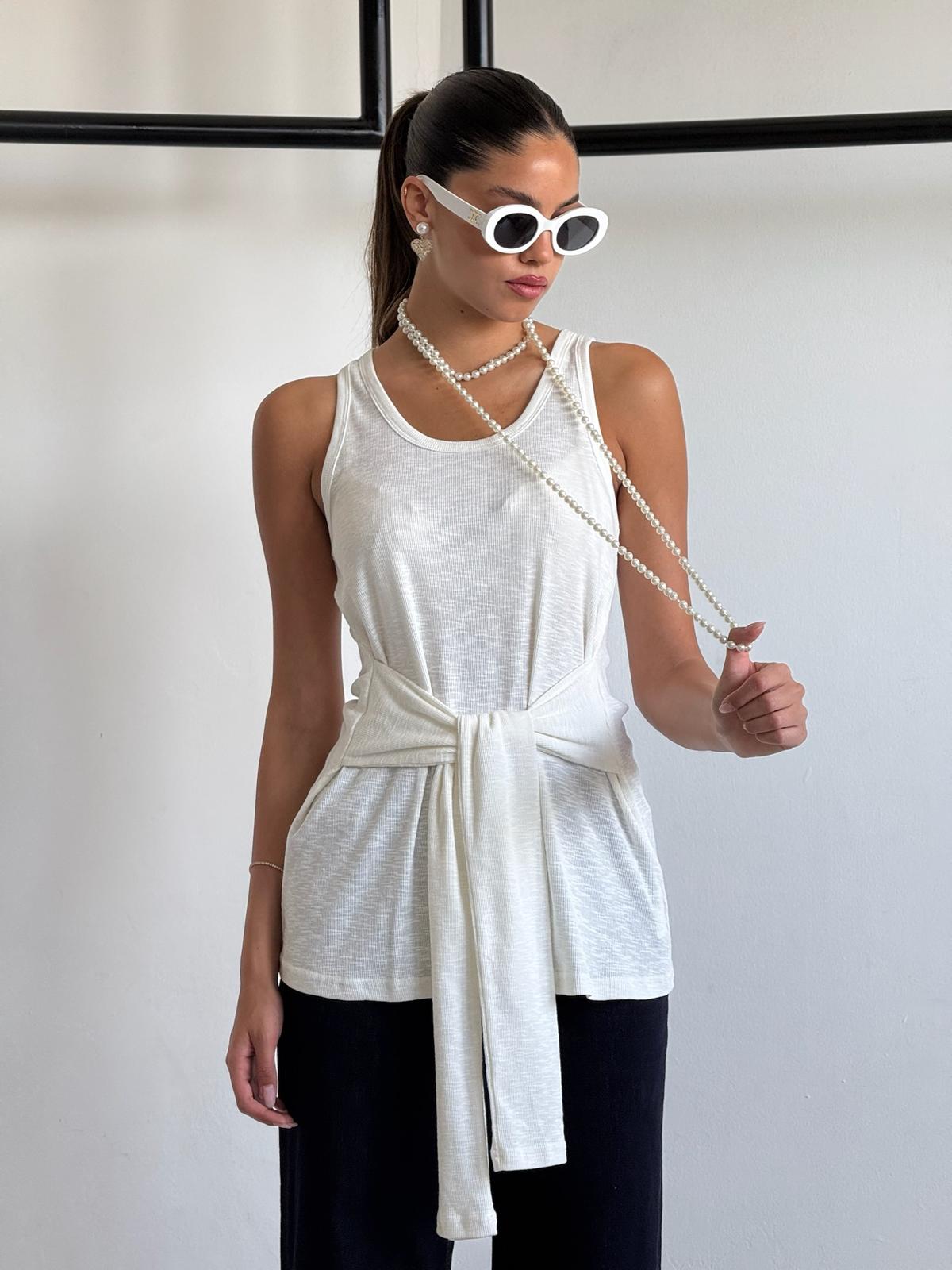 גופיית אוניל לבן