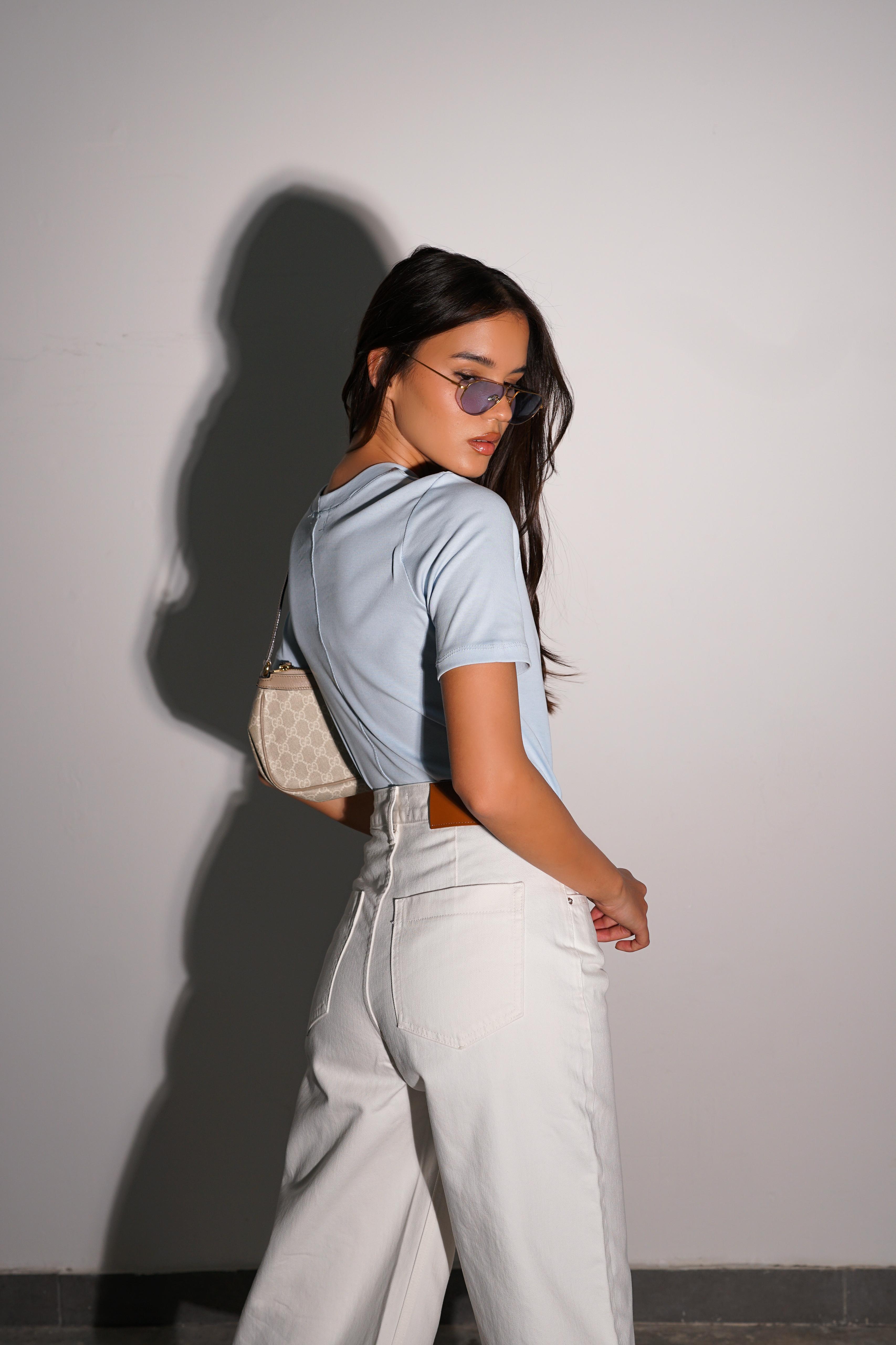 בייסיק 296 תכלת