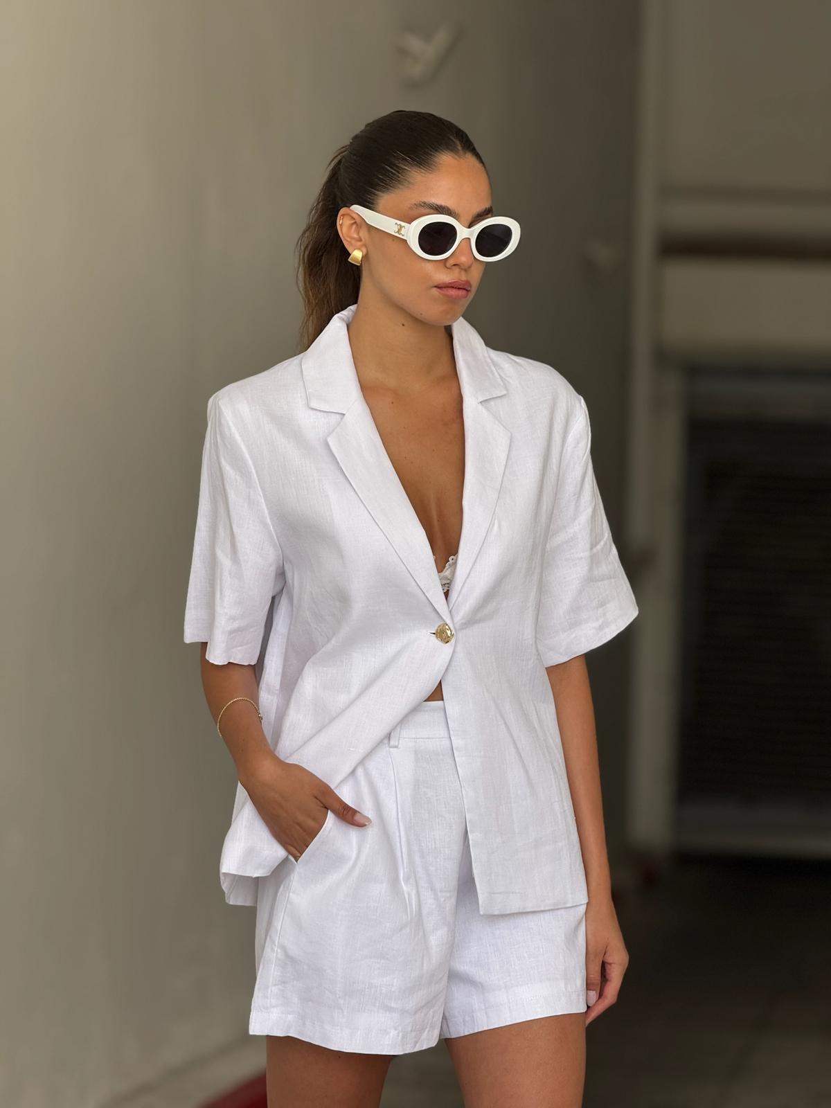 חליפת מור לבן