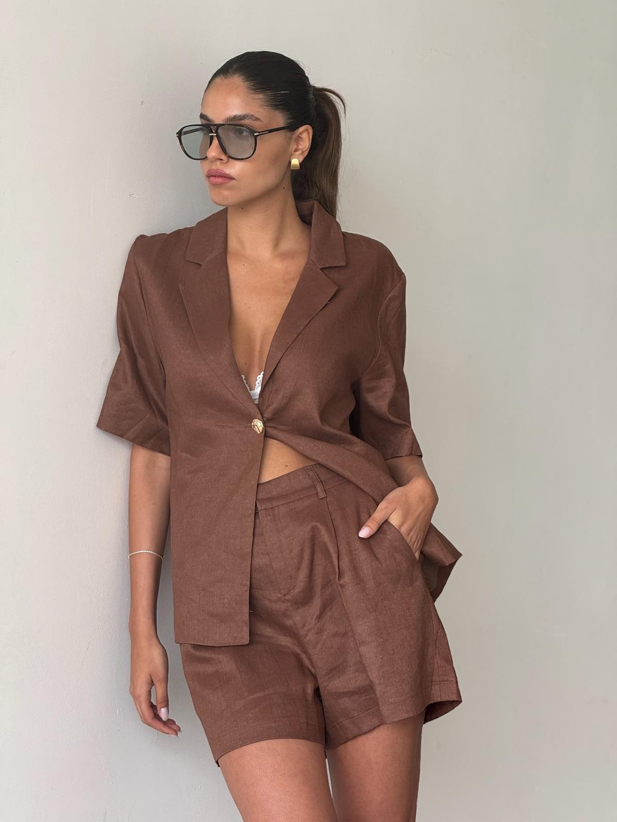 חליפת מור חום