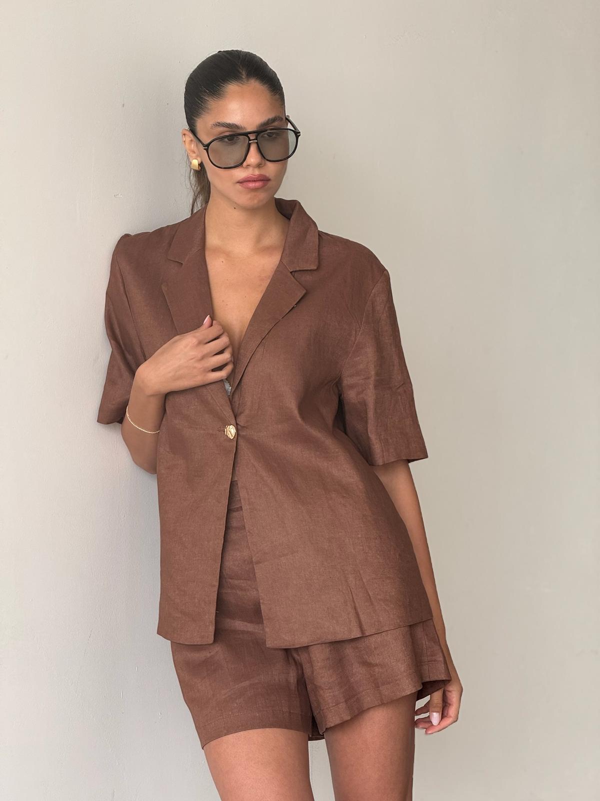 חליפת מור חום