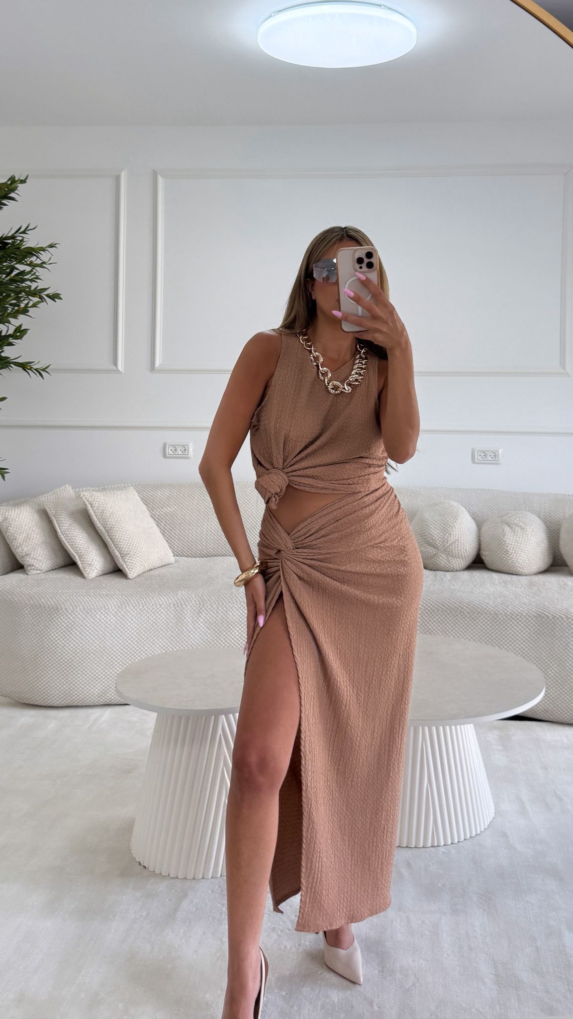 חליפת אניס מוקה