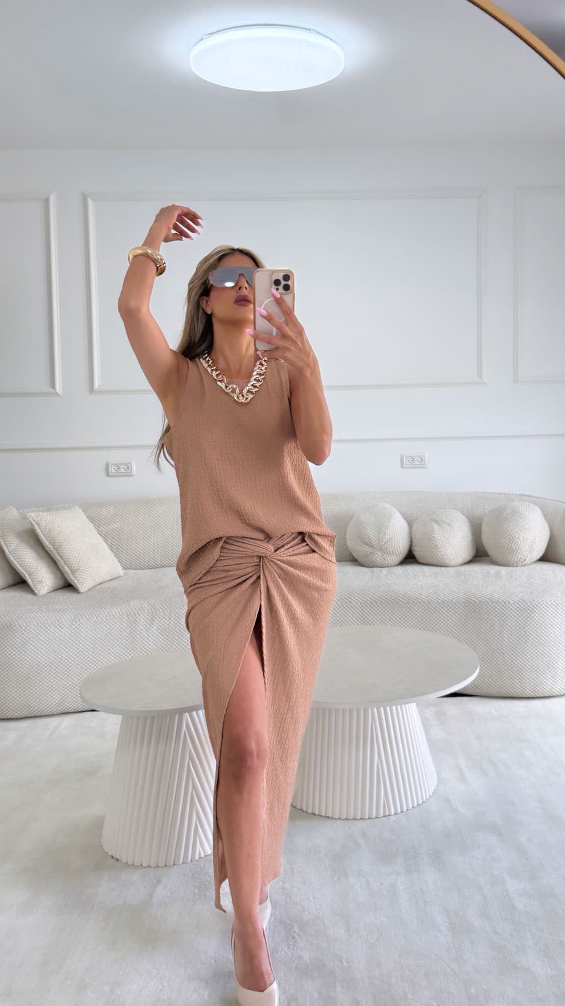 חליפת אניס מוקה