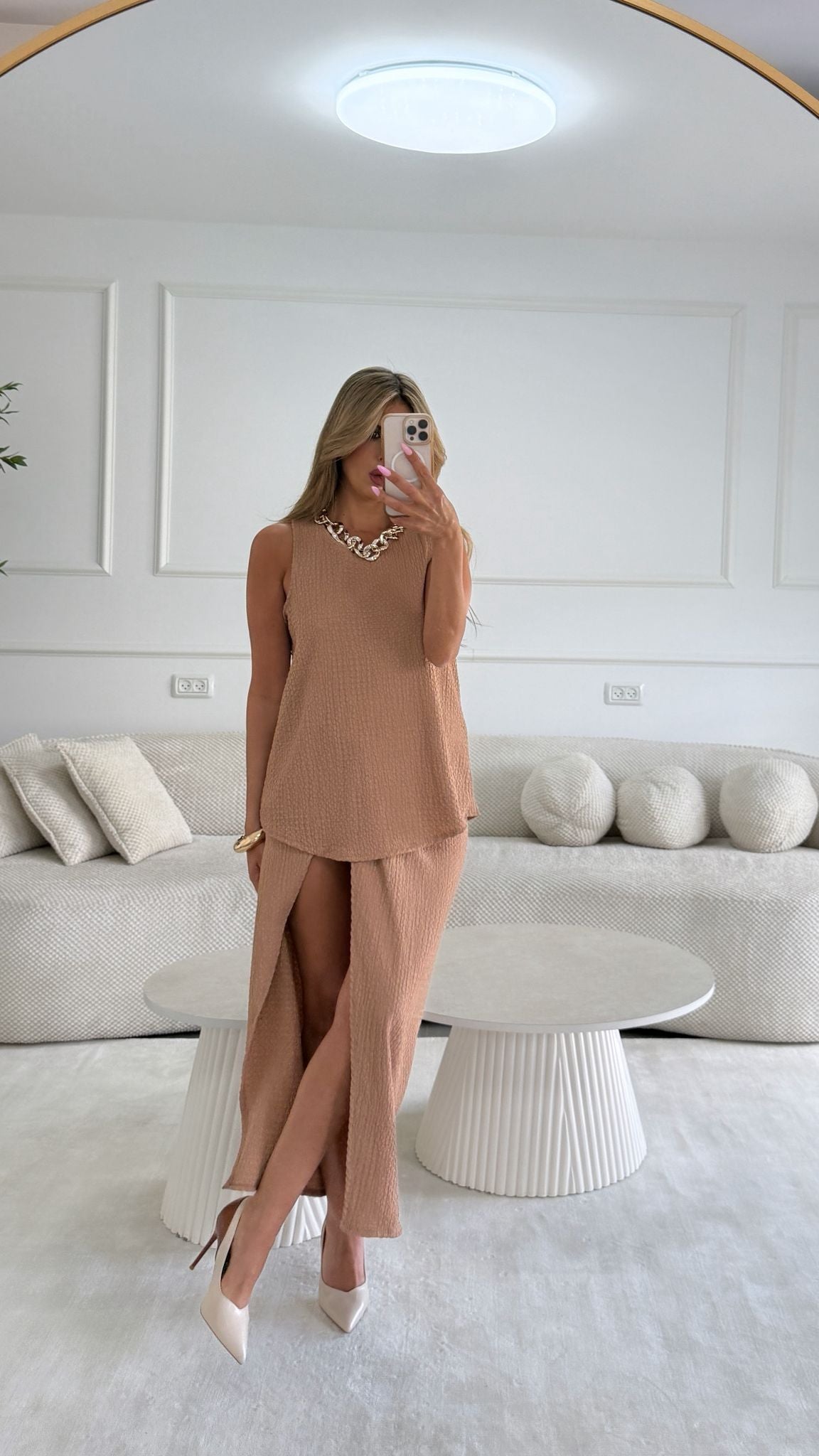 חליפת אניס מוקה