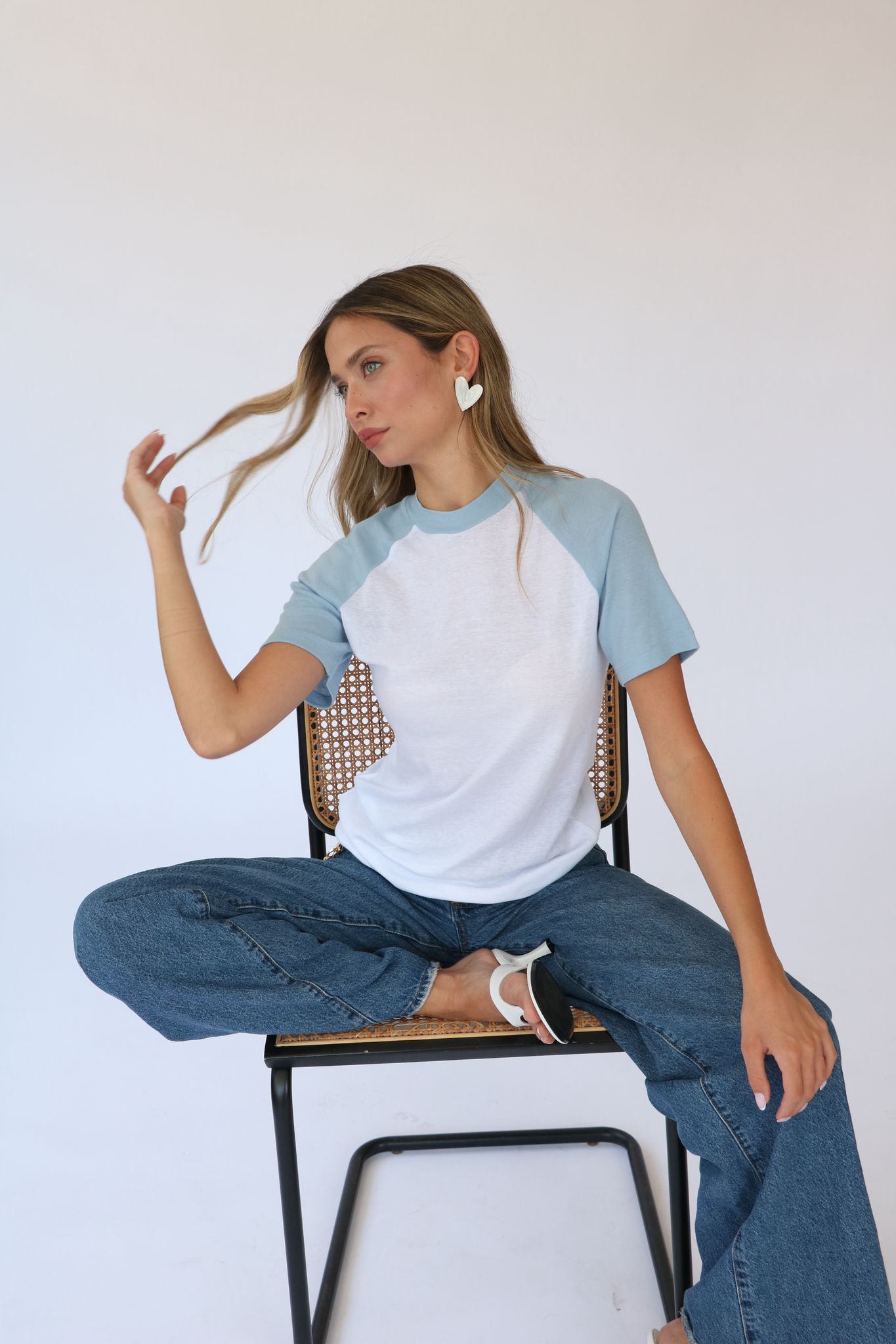 בייסיק מלאני תכלת