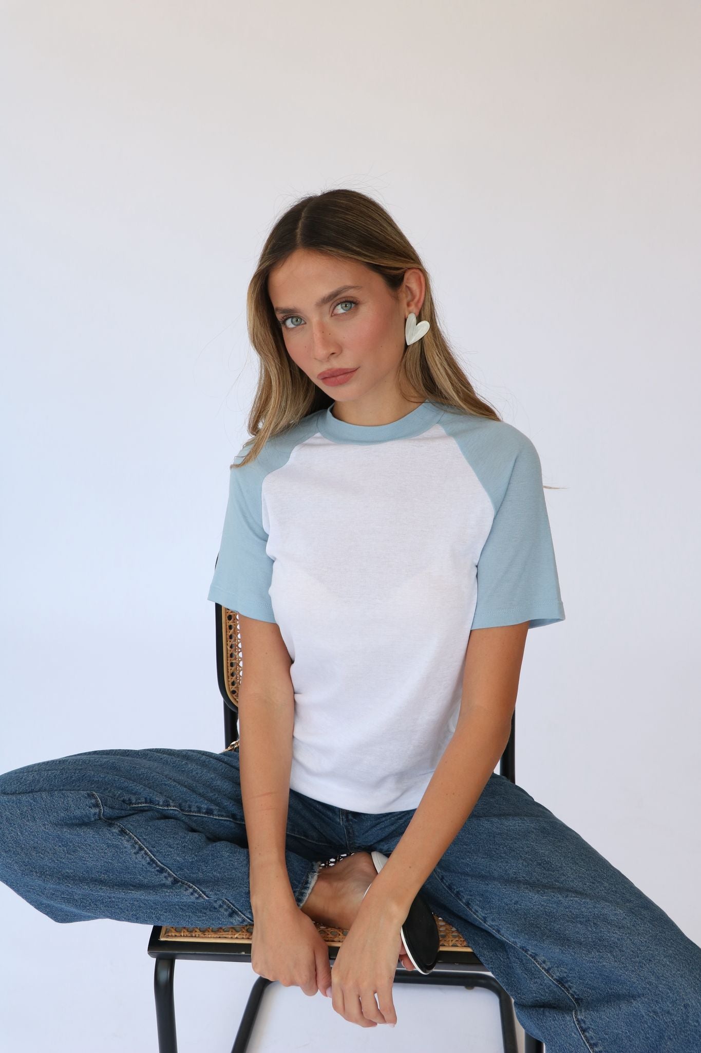 בייסיק מלאני תכלת