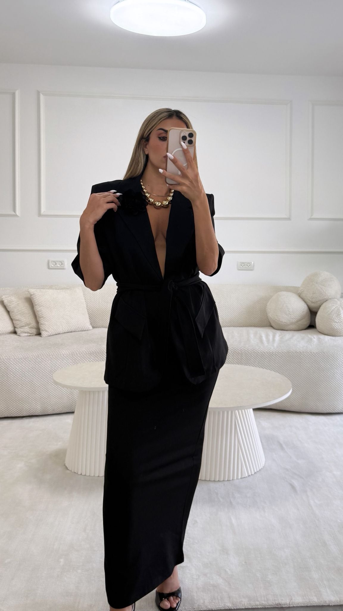 חליפת חצאית מיתר