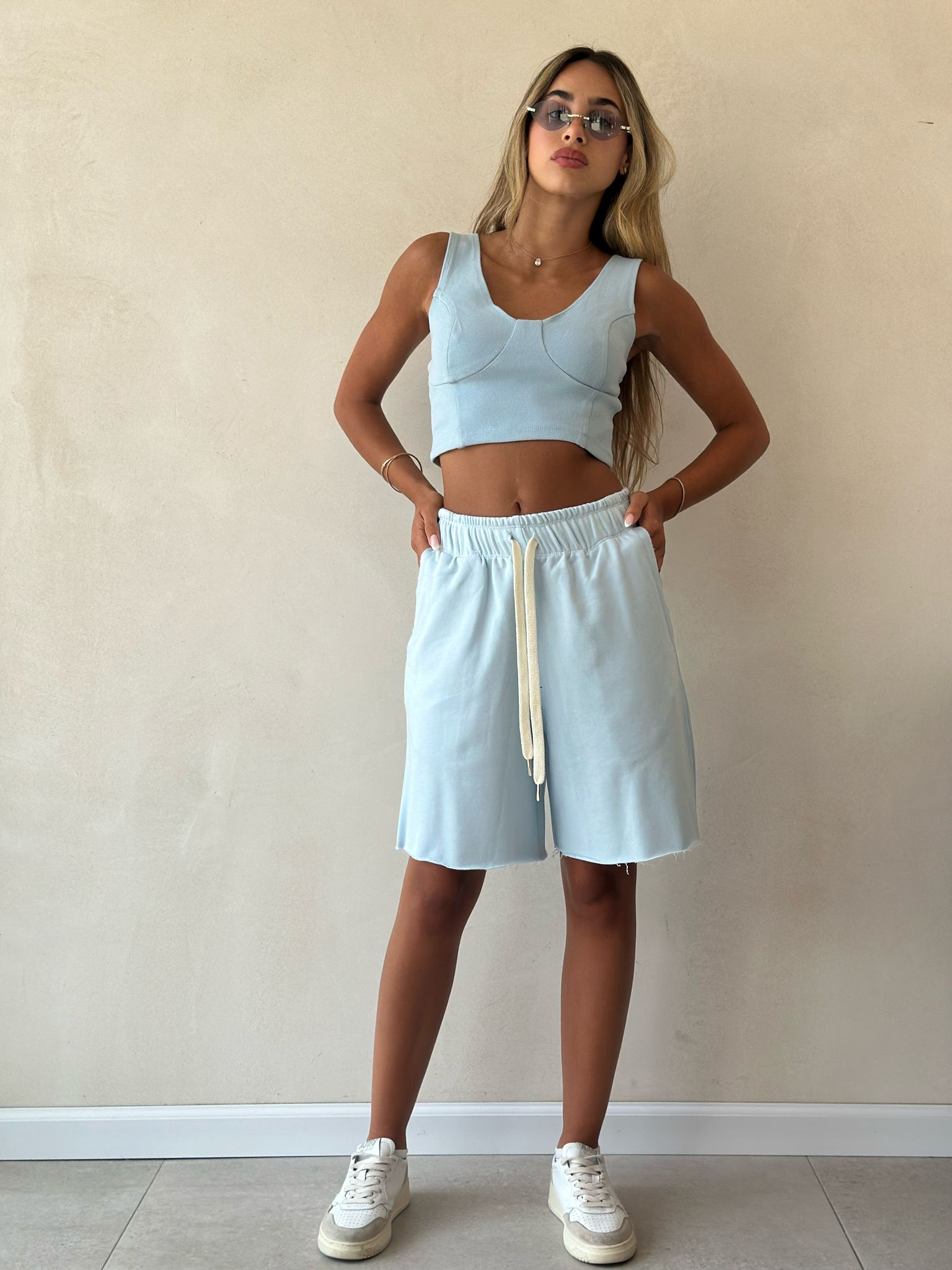 ברמודה שירי תכלת