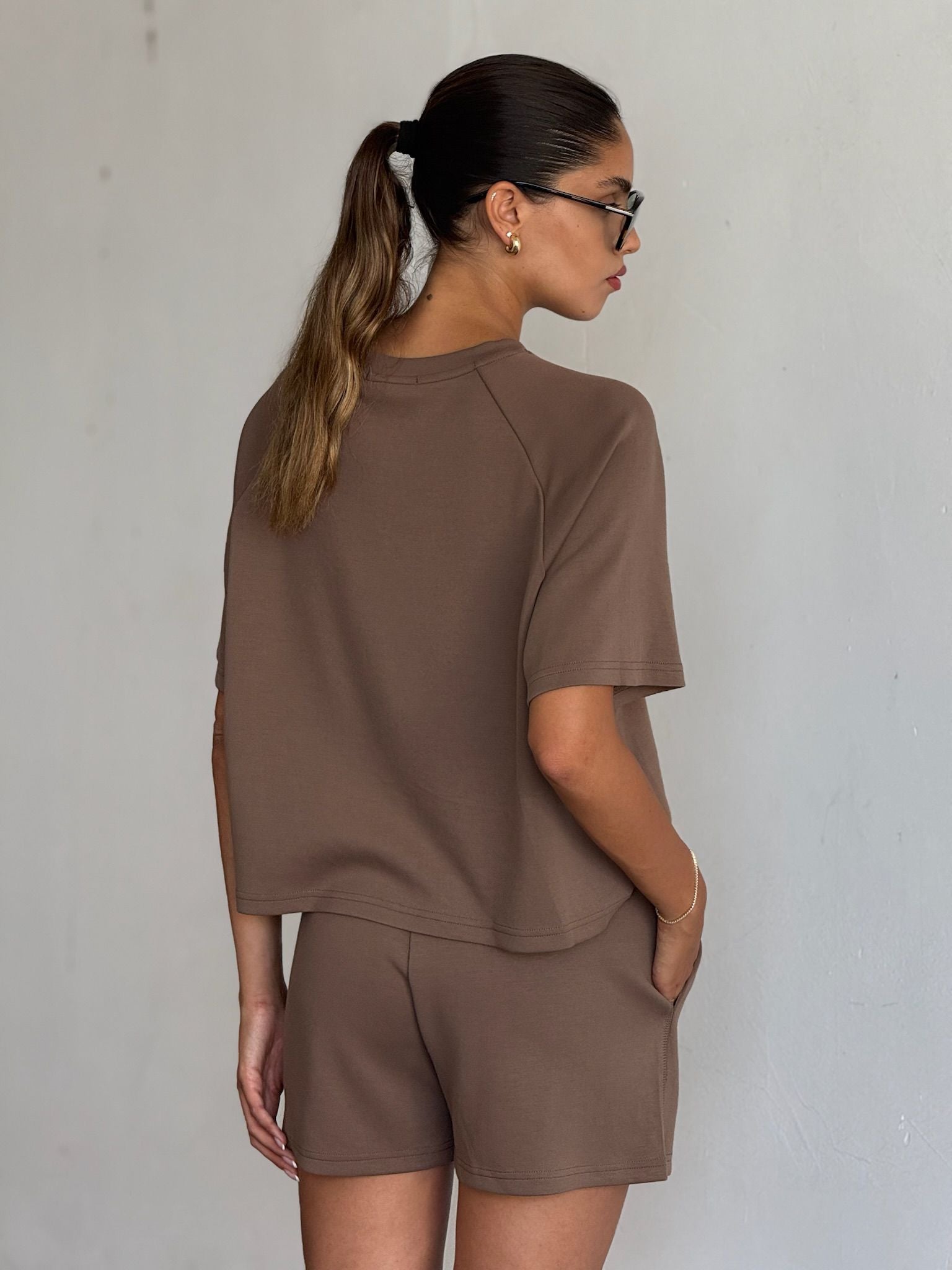 חליפת אליוט חום