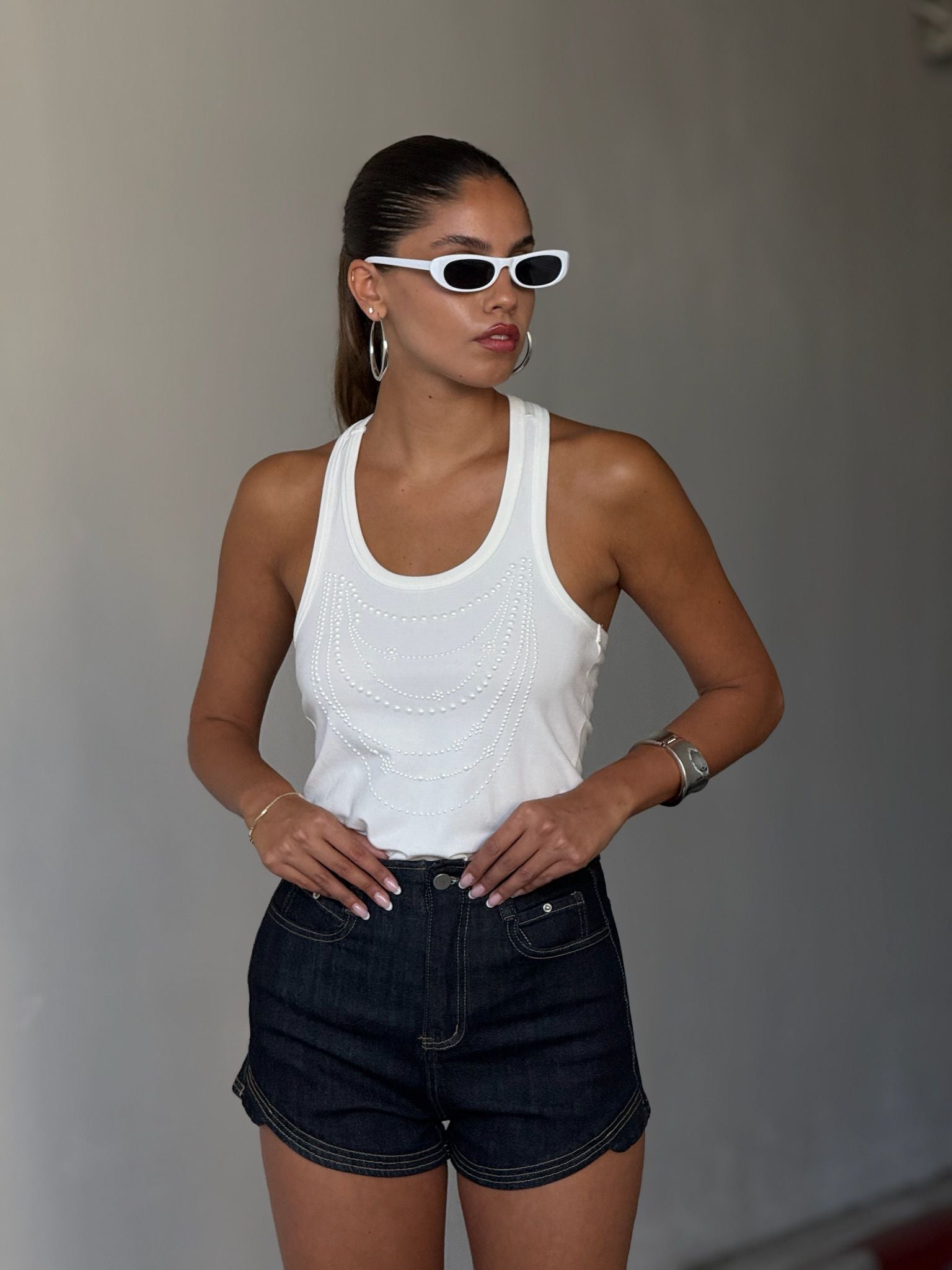 גופיית ריבל לבן