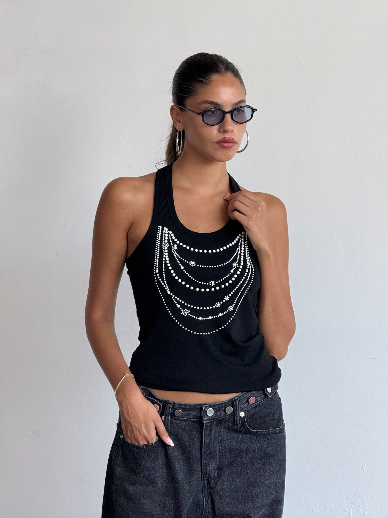 גופיית ריבל שחור