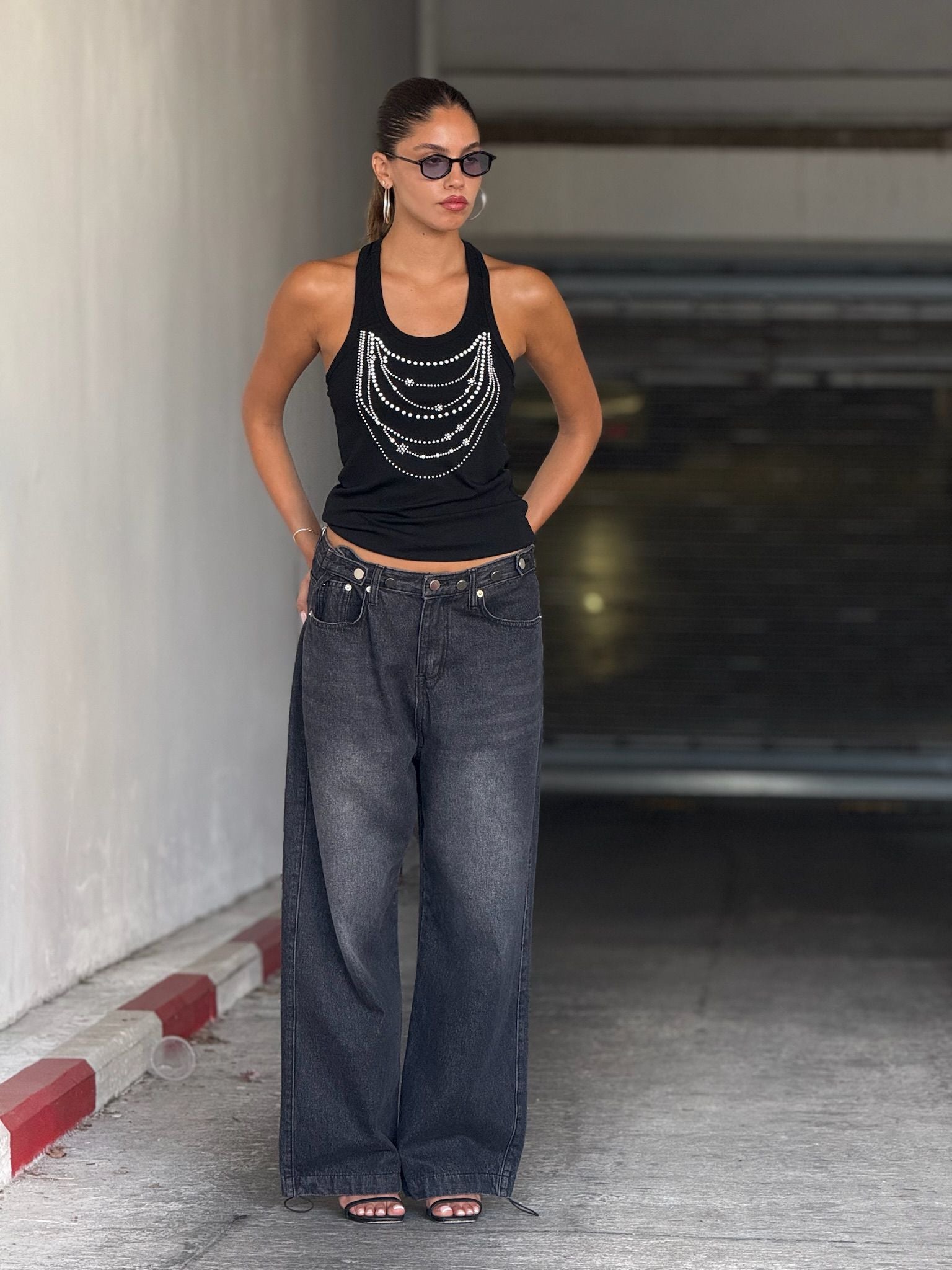 גופיית ריבל שחור