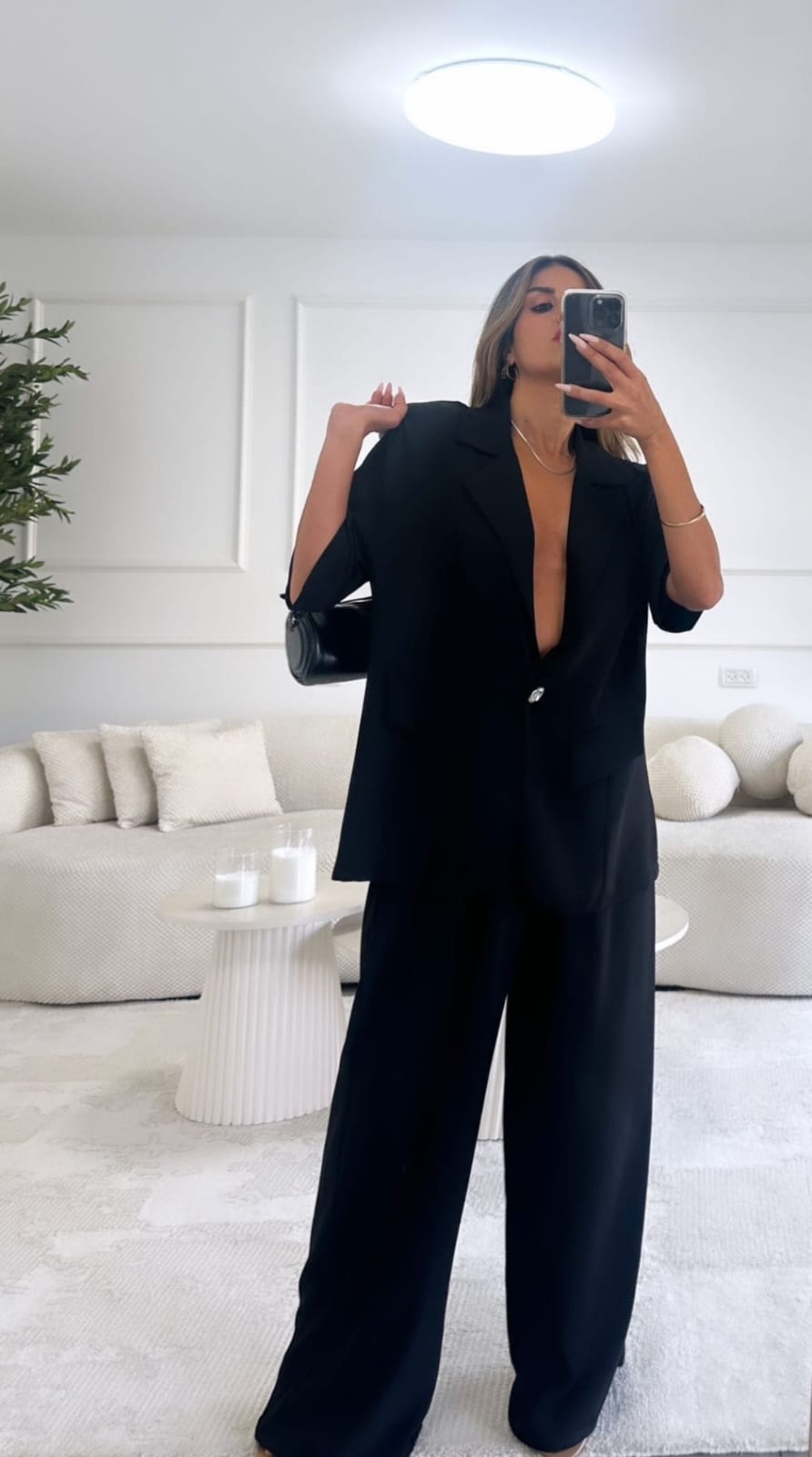 חליפת כפתור יהלום שחור