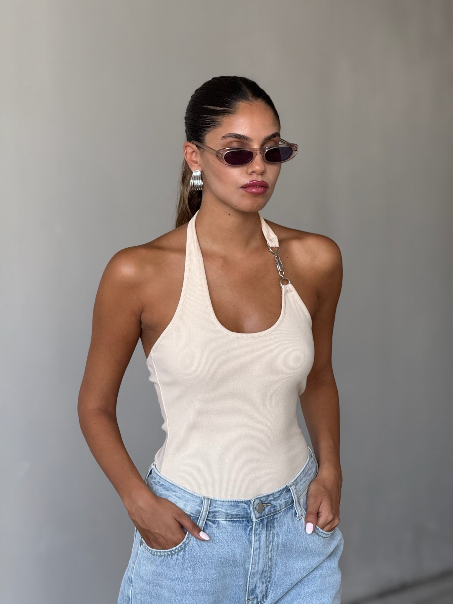 גופיית נינה אבן