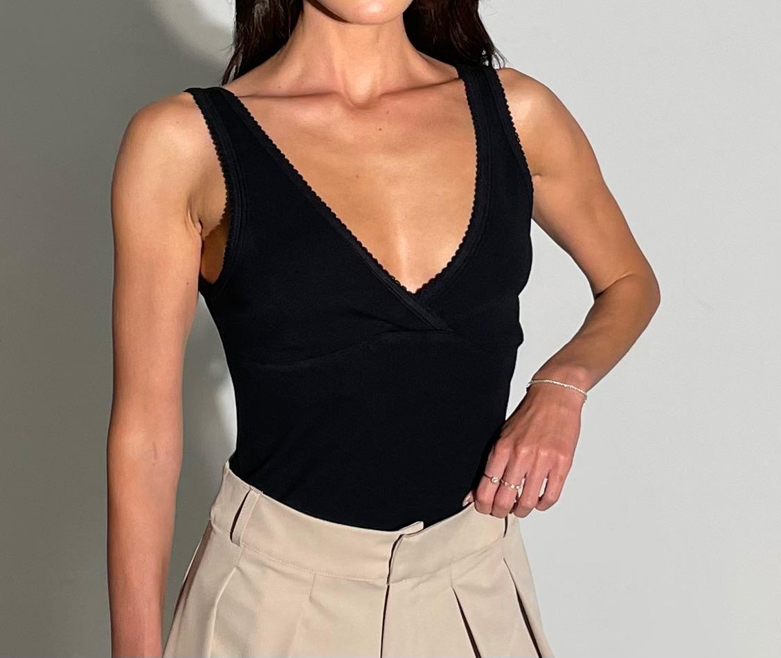 גופיית מיראלה שחור