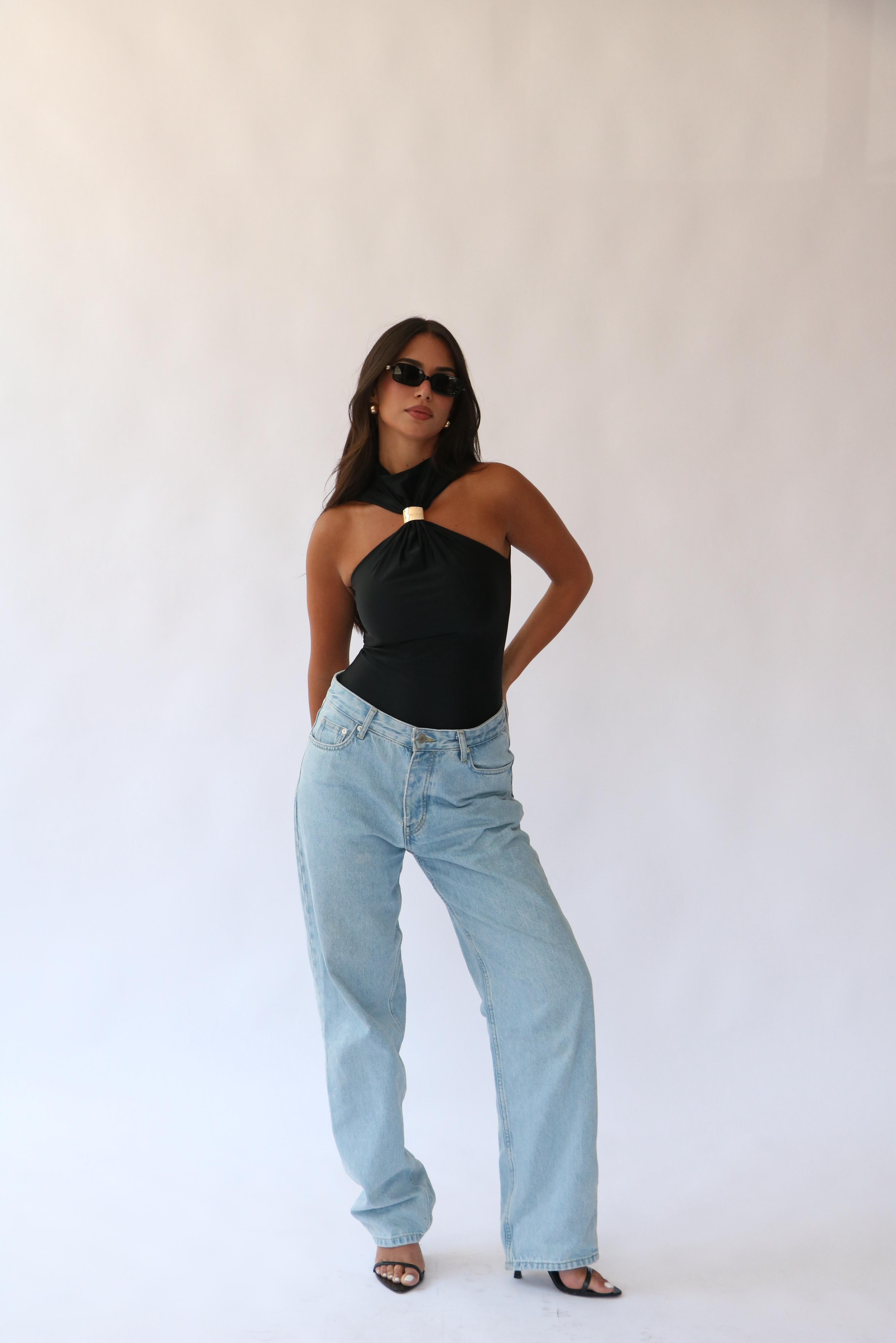 חולצת מוניקה שחור