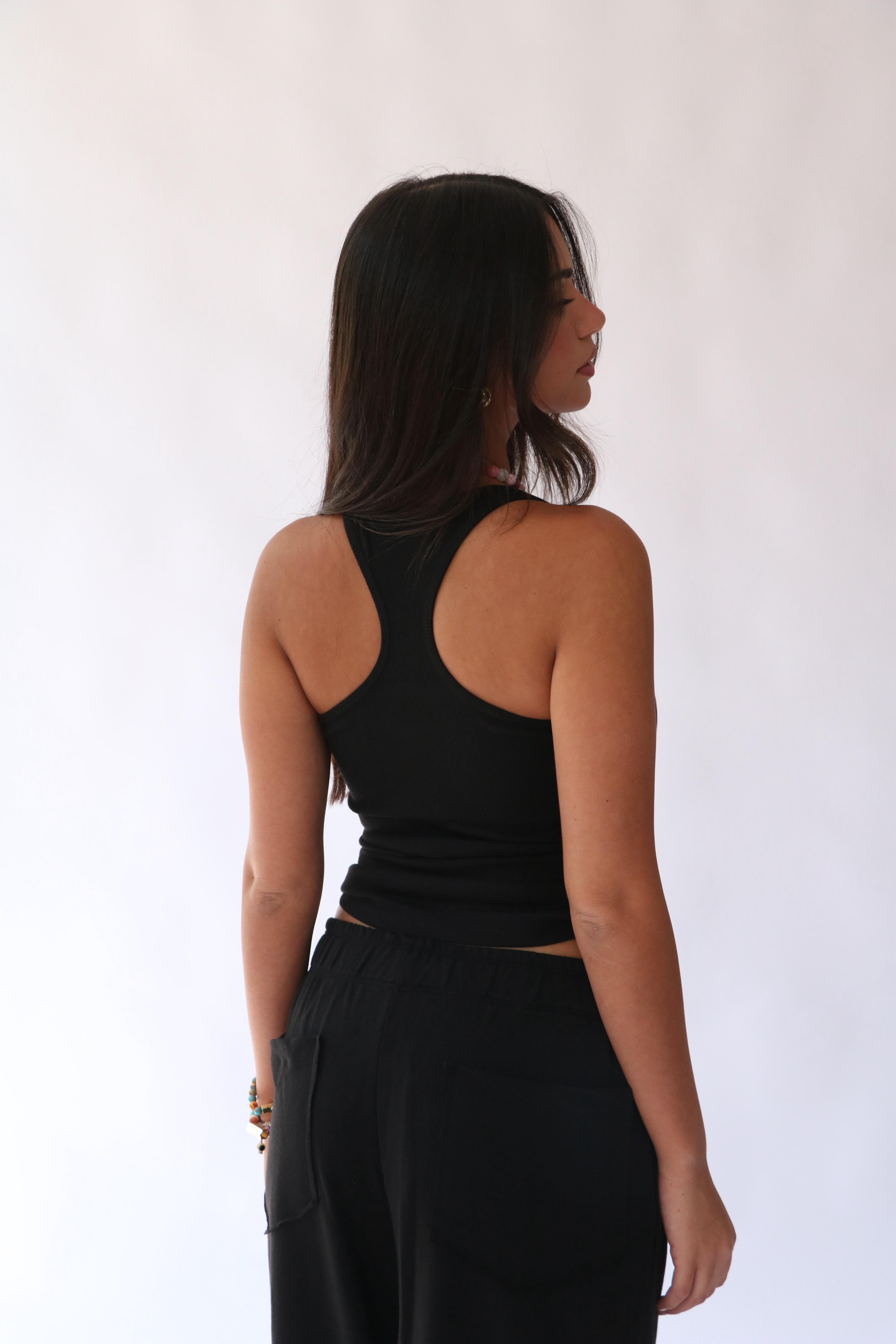 חליפת בקי שחור