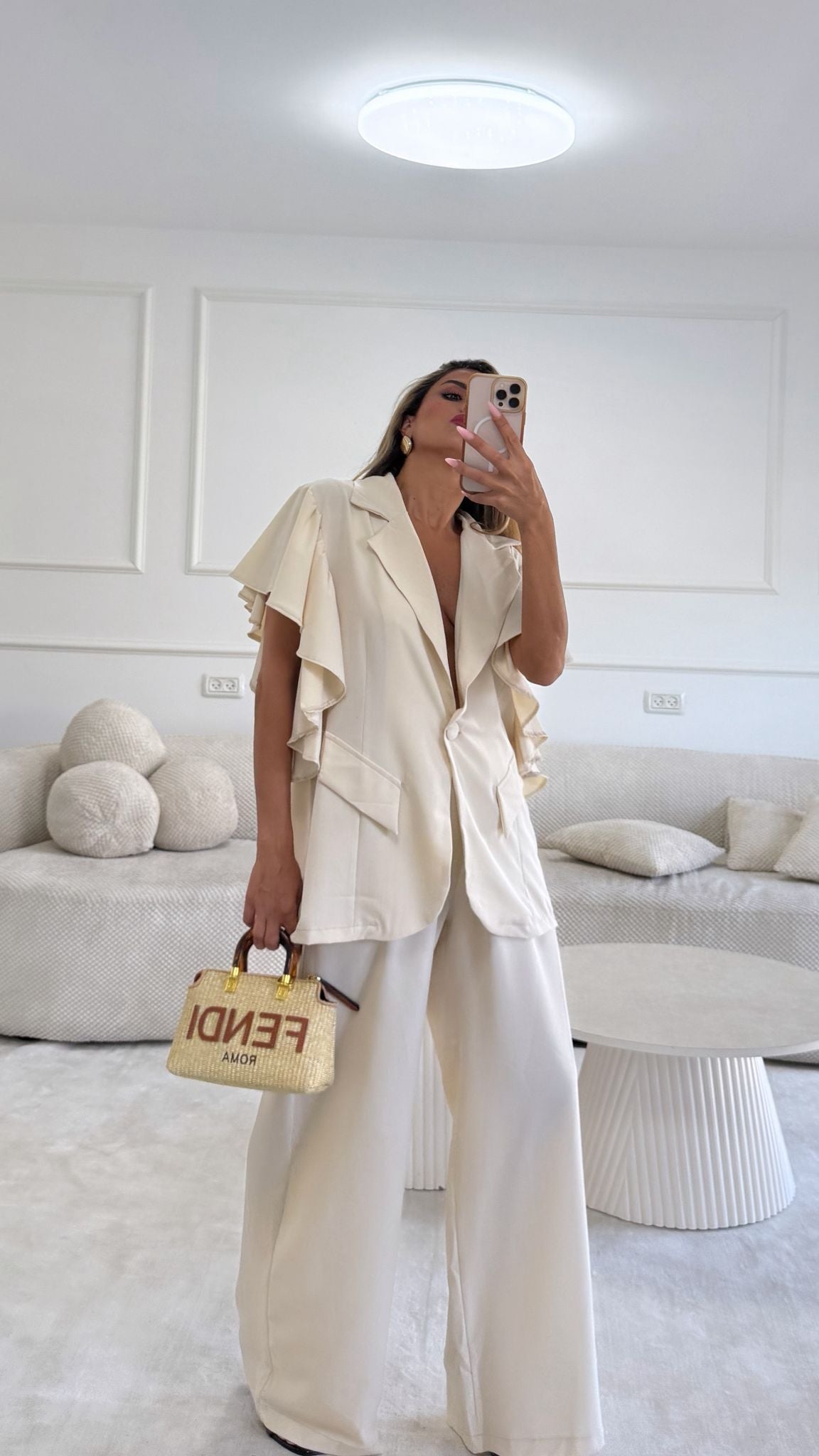 חליפת מלזיה בז'