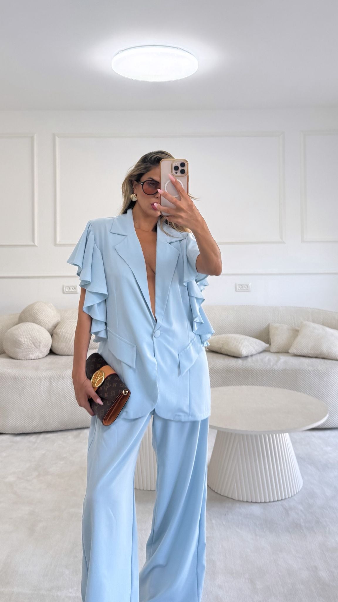 חליפת מלזיה תכלת