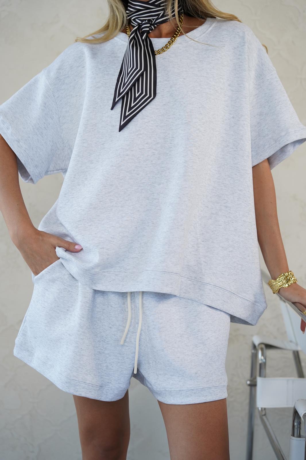 חליפת אריק אפור בהיר