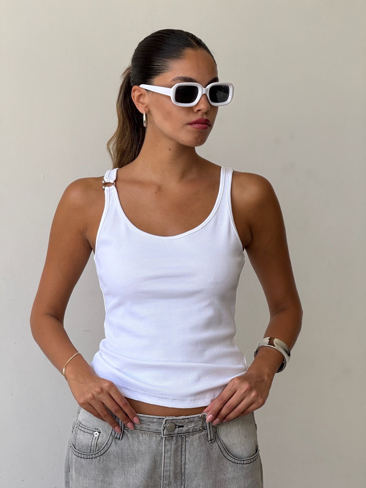 גופיית ליאנה לבן