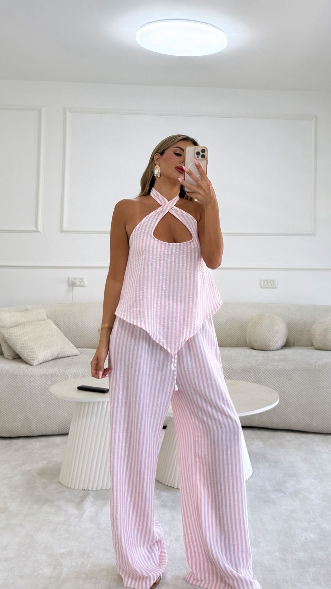 חליפת מיקונוס ורוד