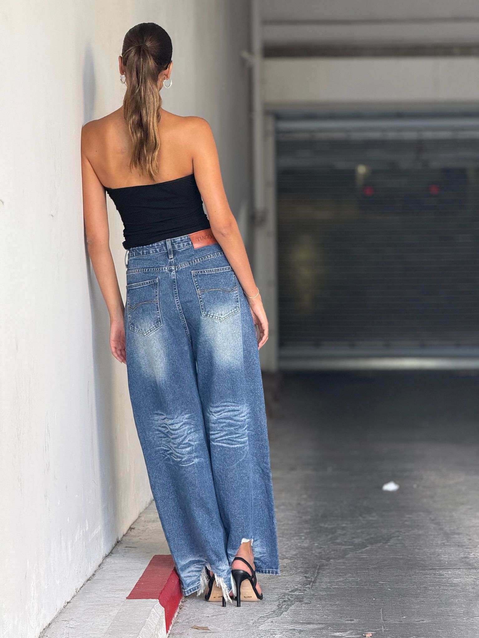 סטרפלס קים שחור