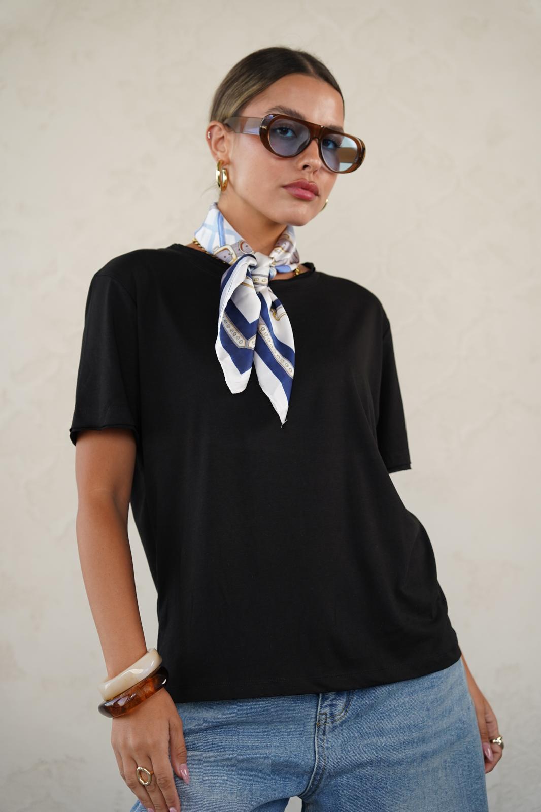 טישרט לארה שחור