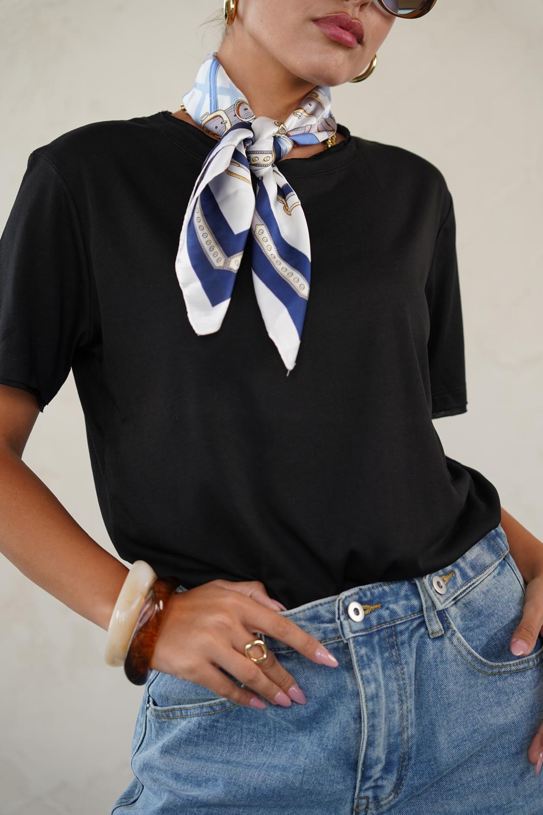 טישרט לארה שחור