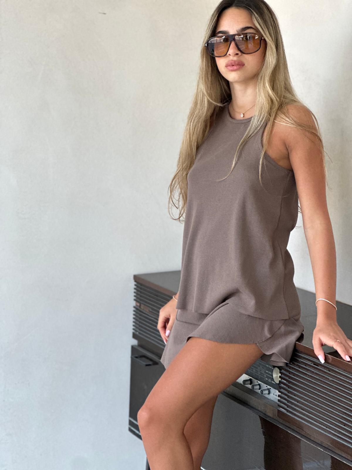 חליפת חצאית מוגלי חום