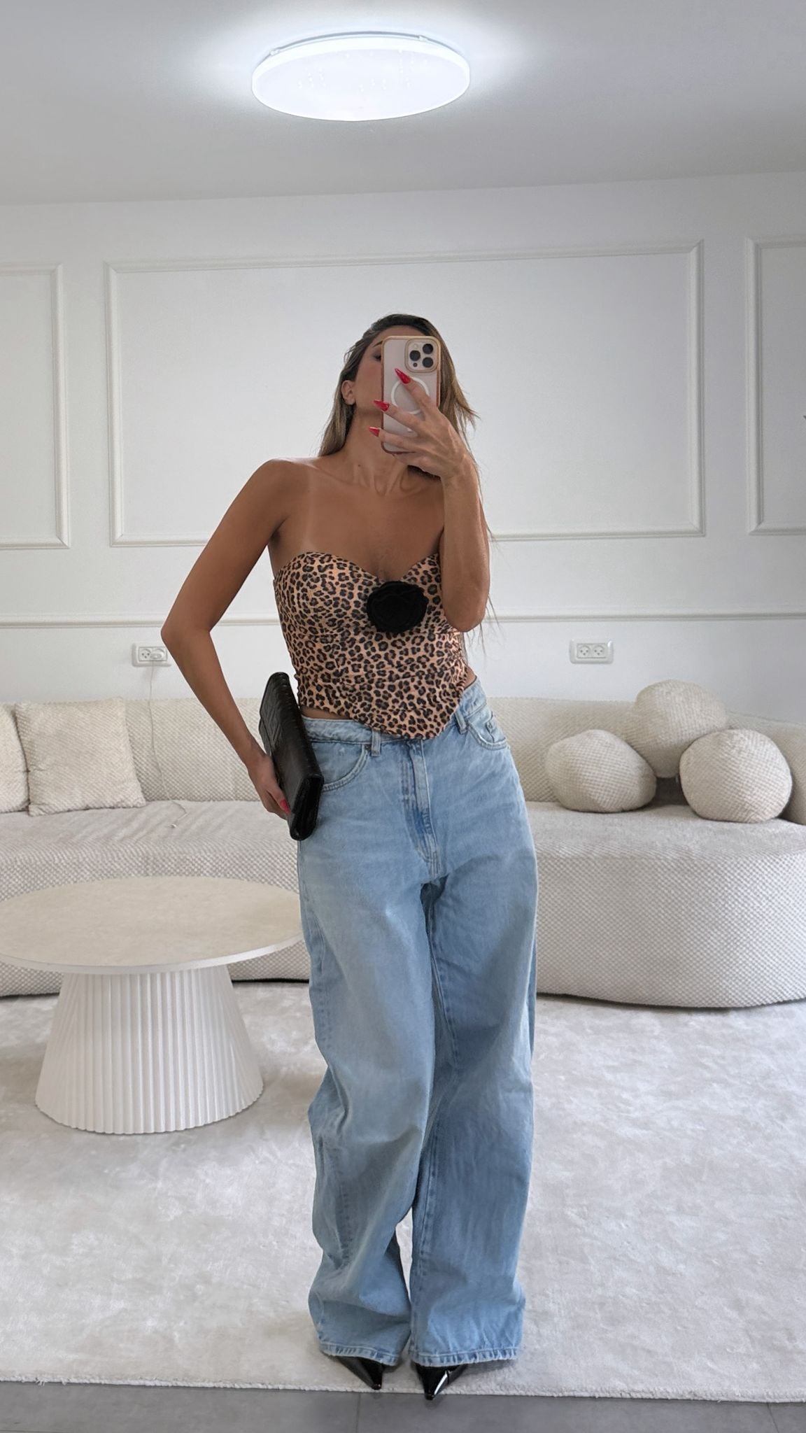 מחוך פרח מנומר